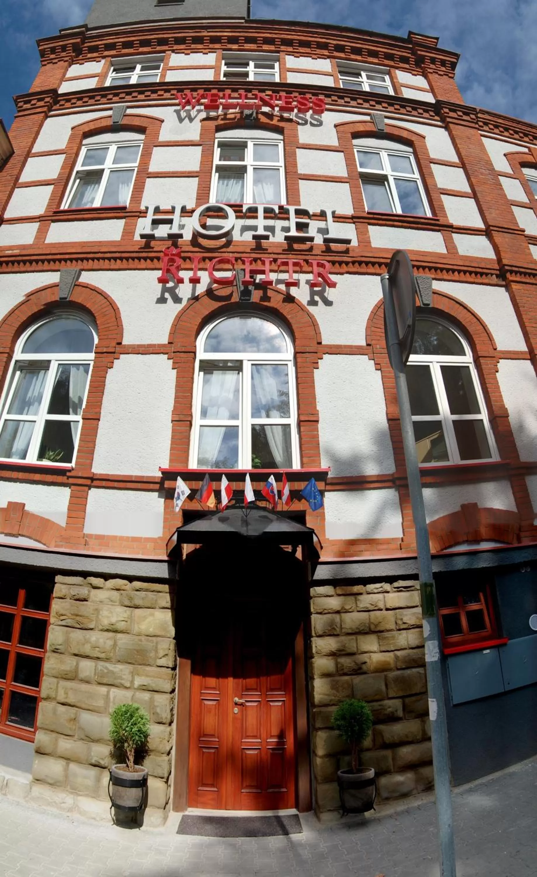 Facade/entrance in Hotel RICHTR