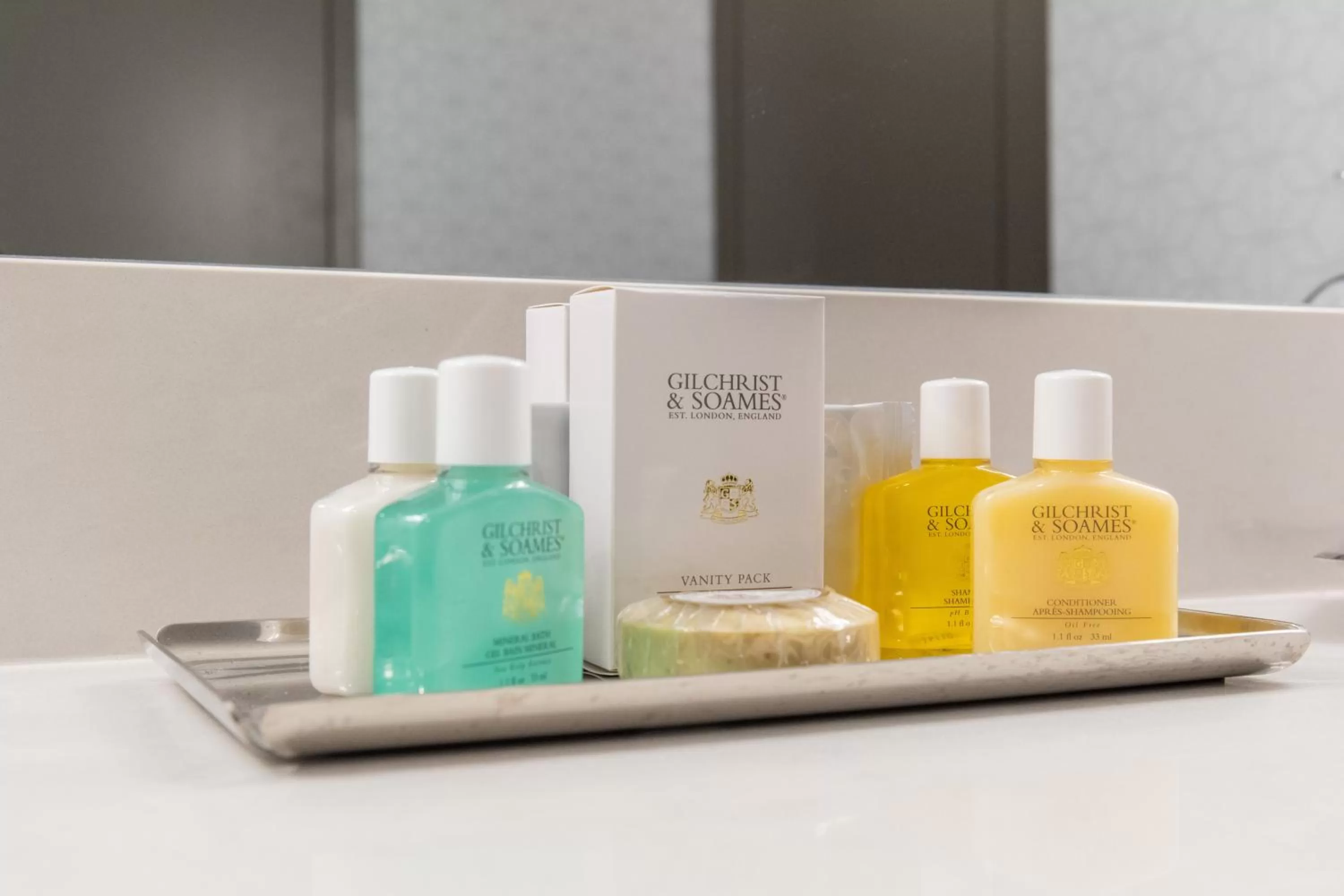 Bathroom in Haywood Park Hotel, an Ascend Collection Hotel