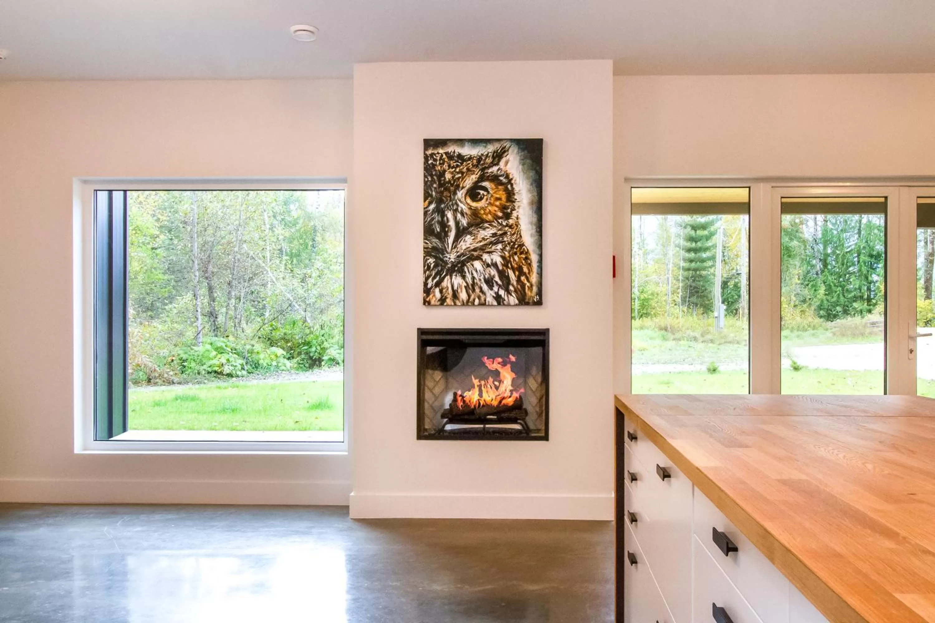 Living room in Arrows Edge Lodge