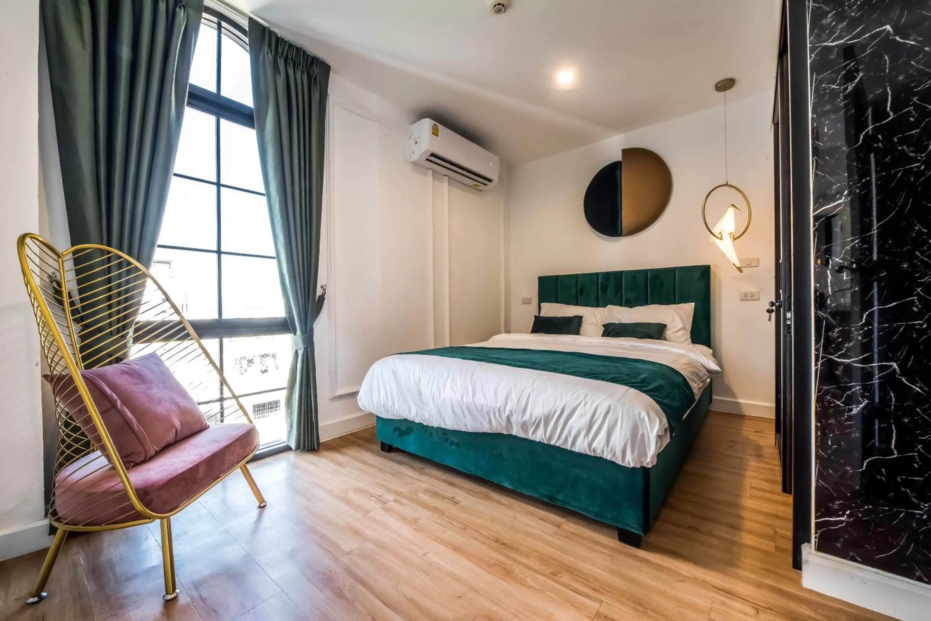 Bed in Theme Boutique Hotel Bangkok