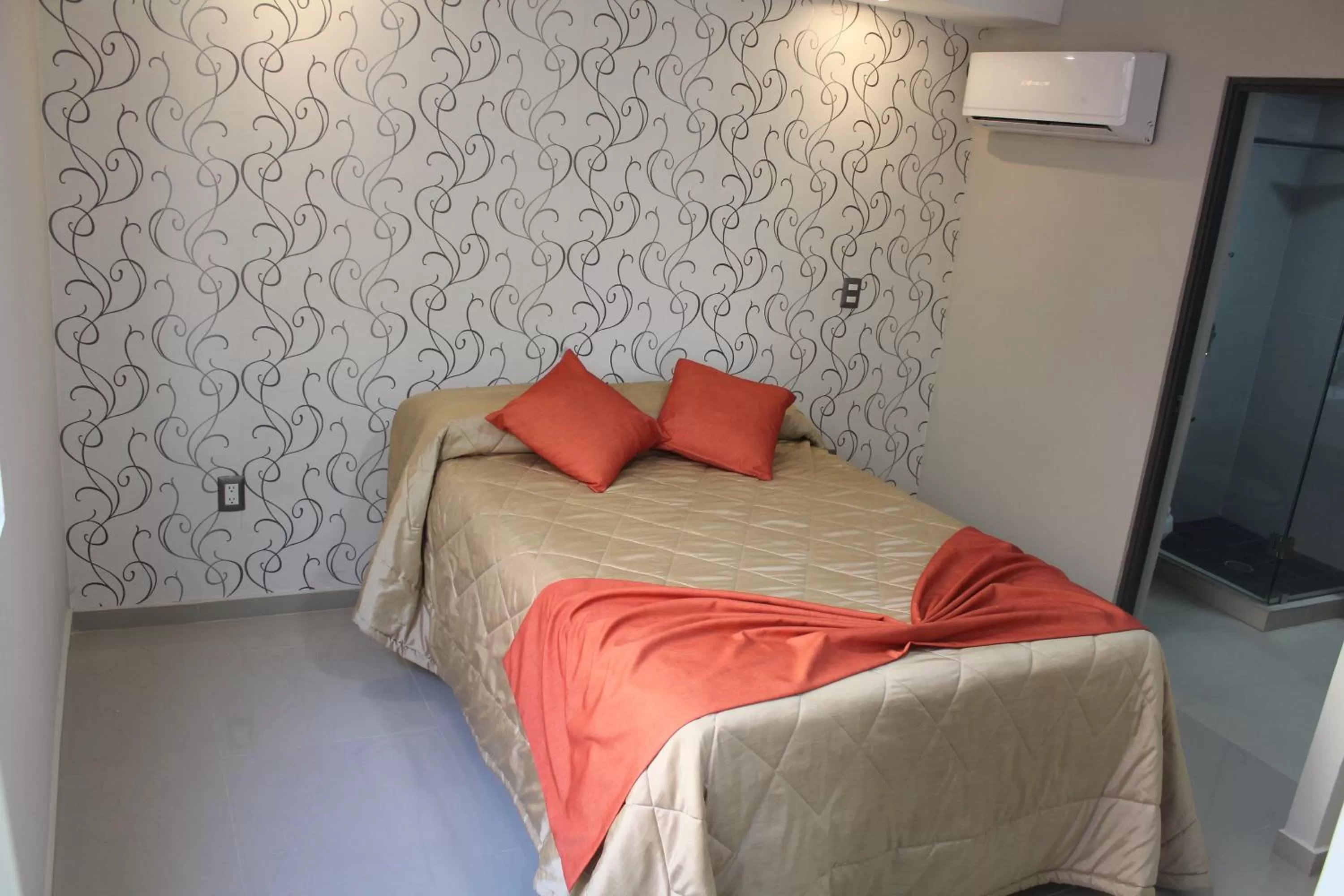 bunk bed, Bed in Suites San Luis