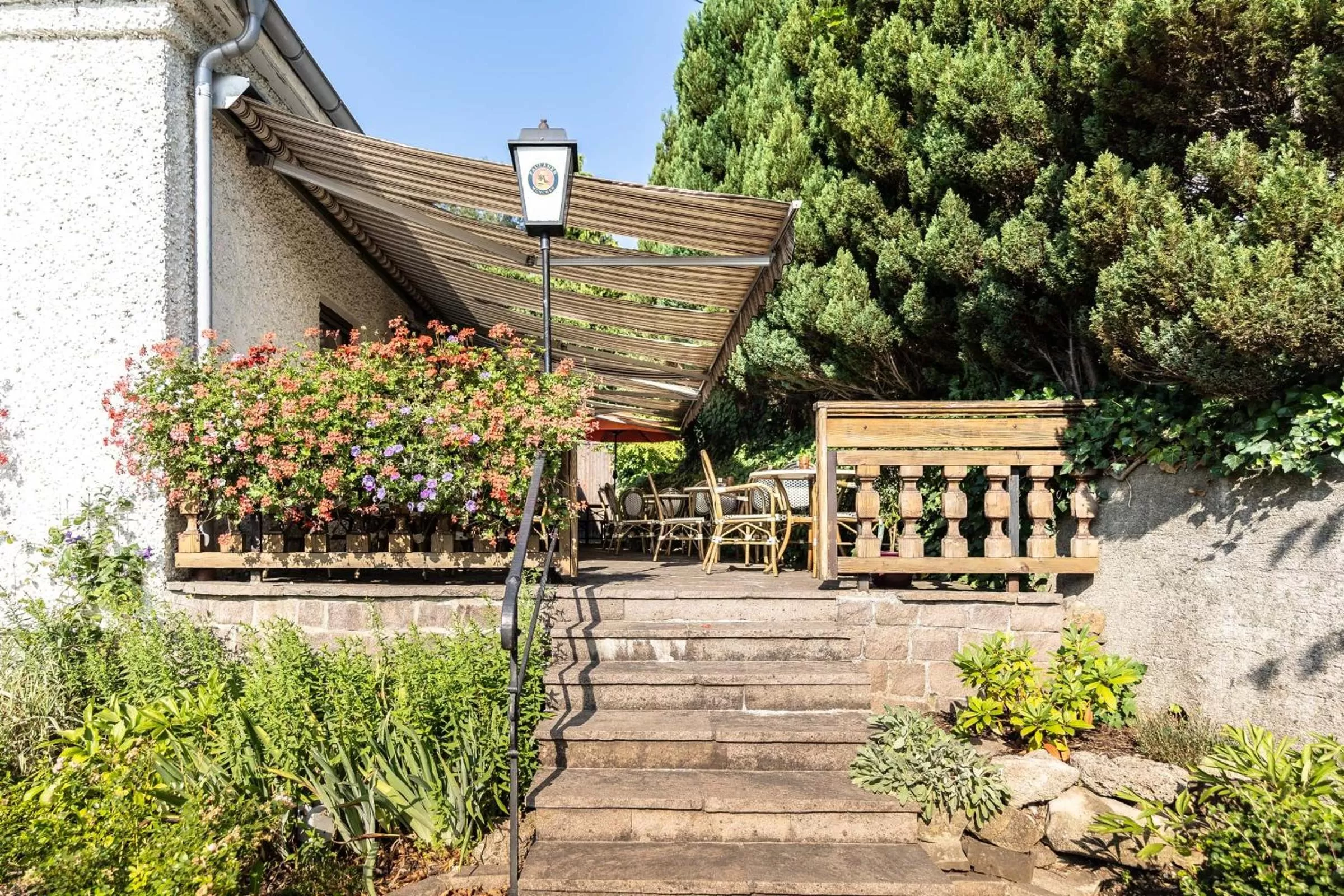 Property building in Hotel-Gasthof Zum Dragoner