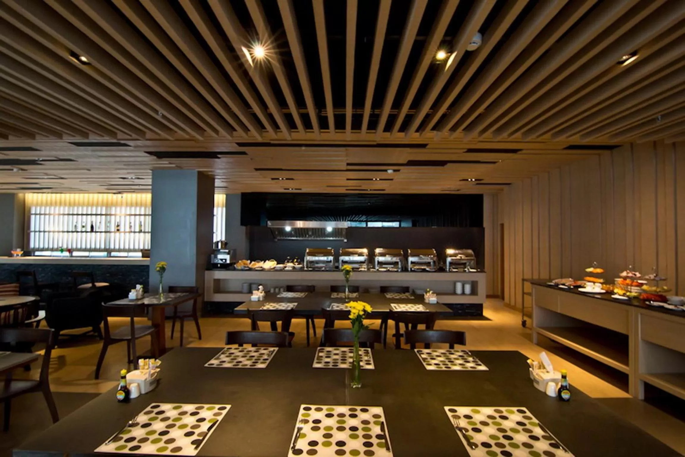 Restaurant/places to eat in The Sun Xclusive