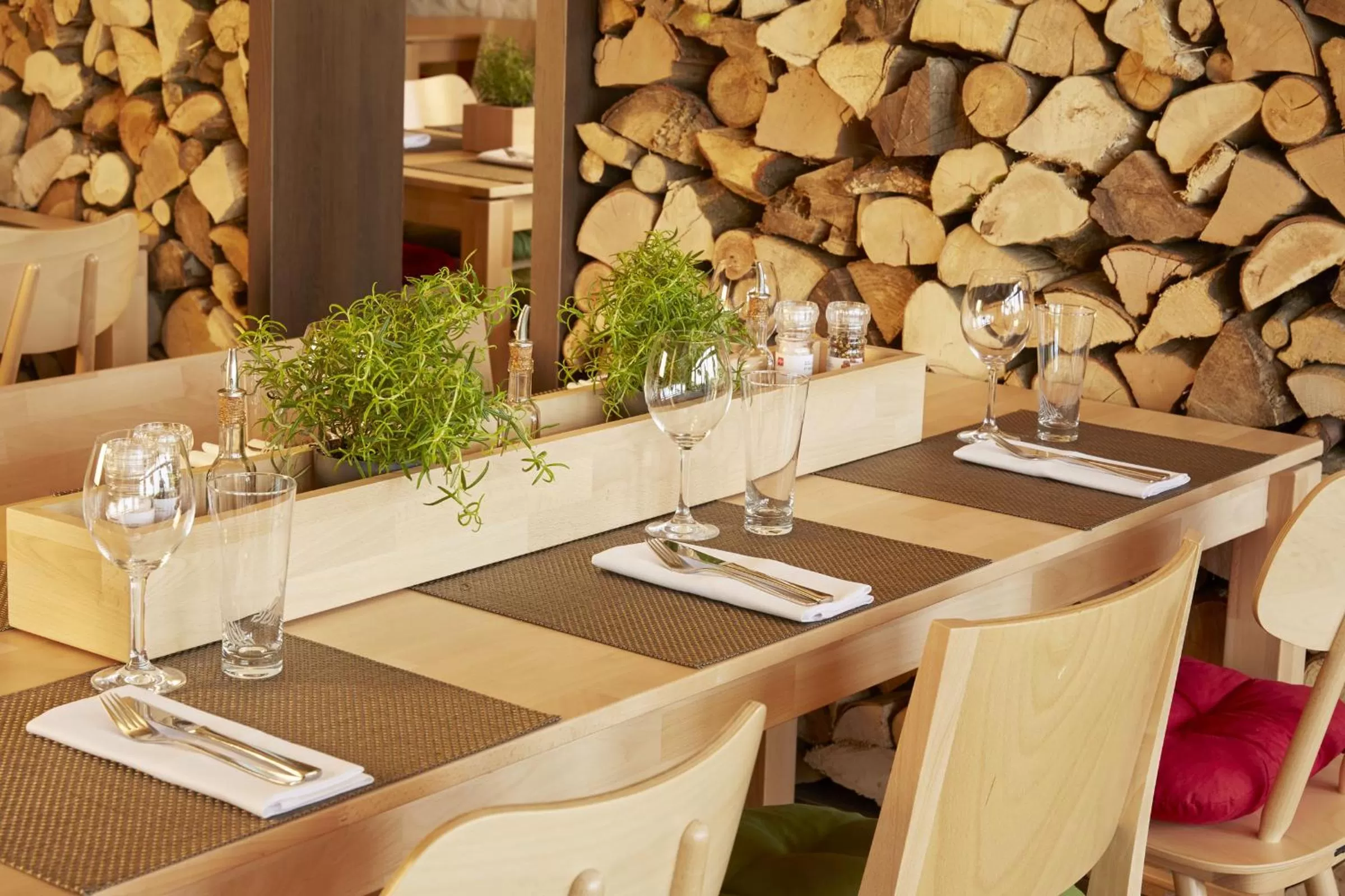 Restaurant/places to eat in H+ Hotel Willingen