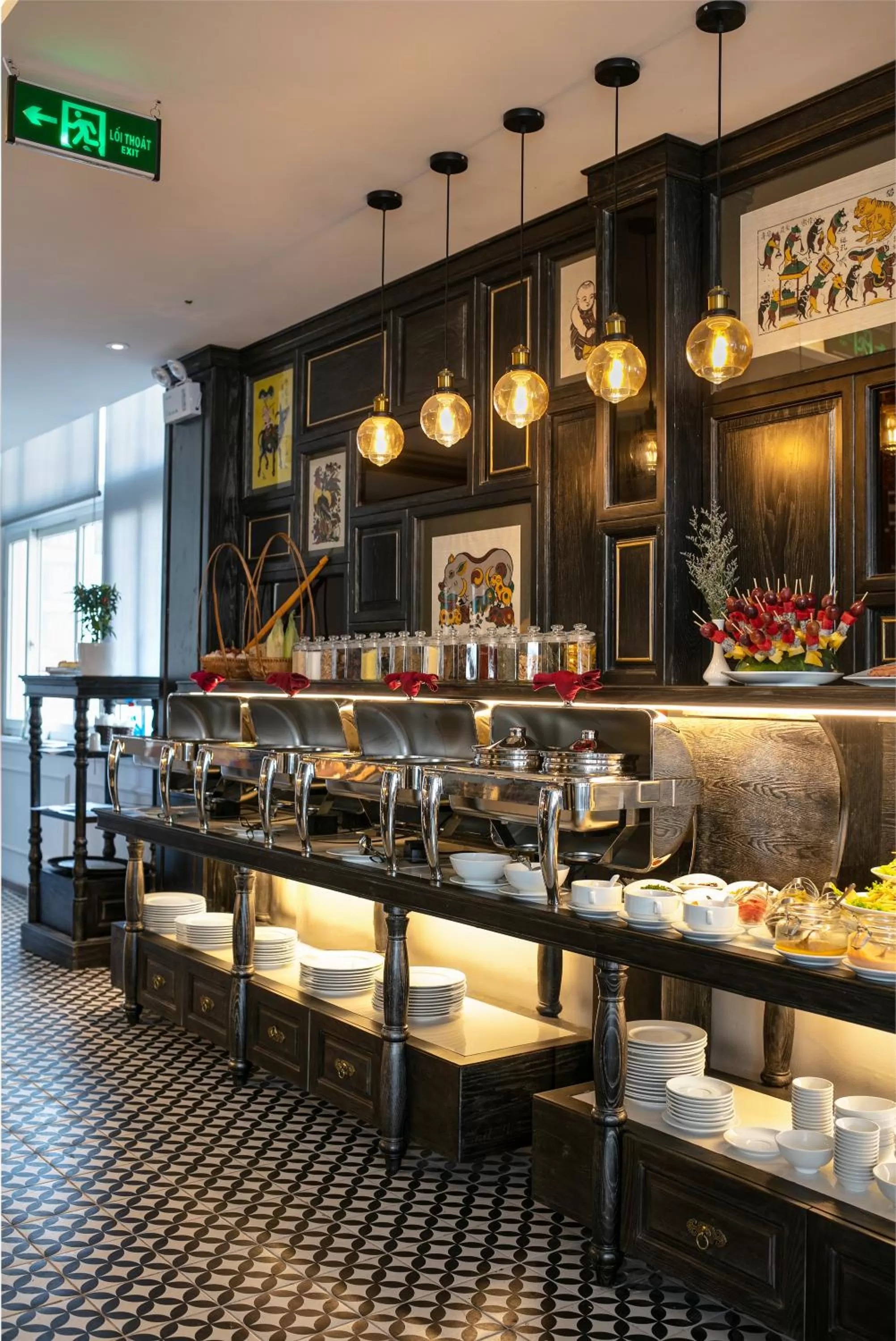 Food in Shining Central Hotel & Spa