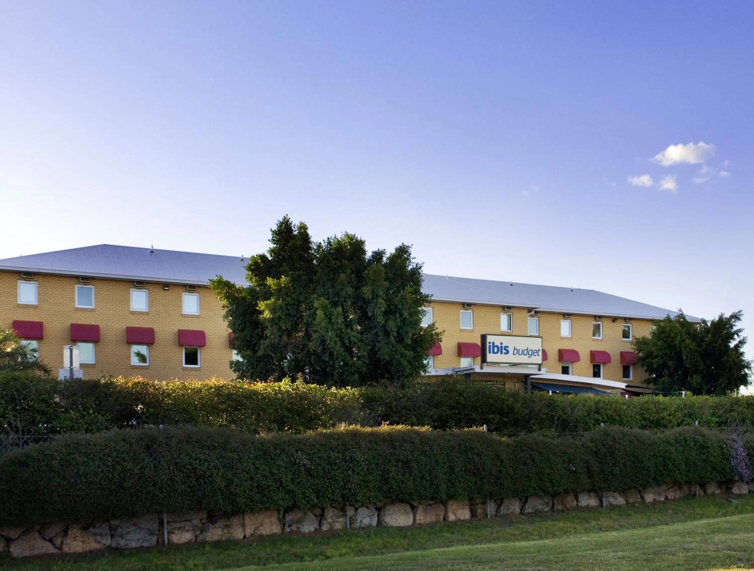 Facade/entrance in ibis Budget Brisbane Airport