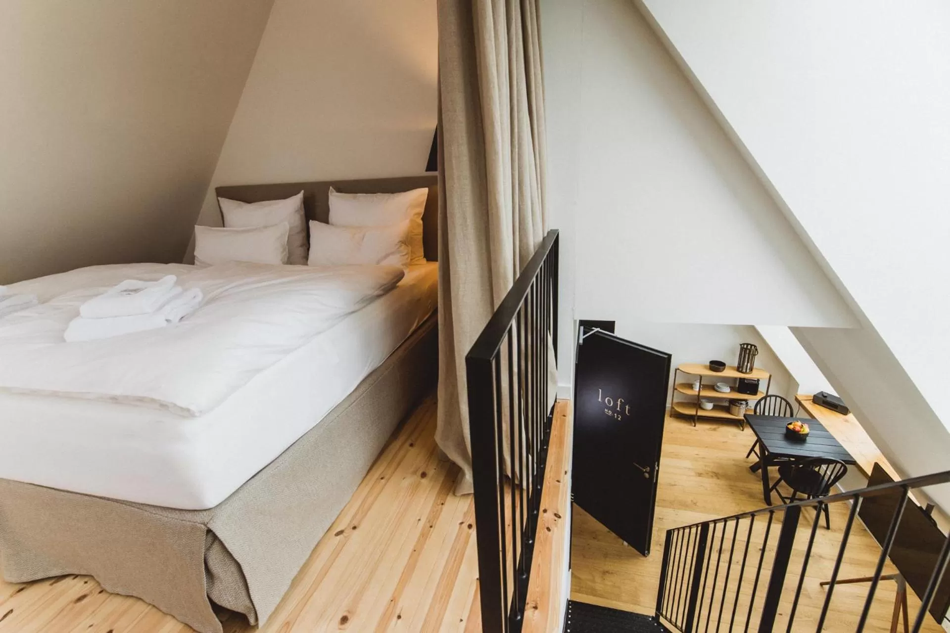 Bed in Gut Damp Ferien Lofts