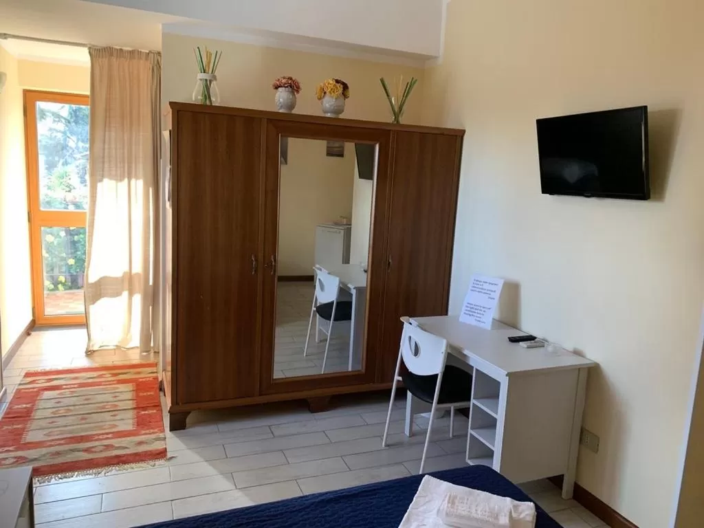 Photo of the whole room in b&b Casa di Antonio_Etna Vacanze