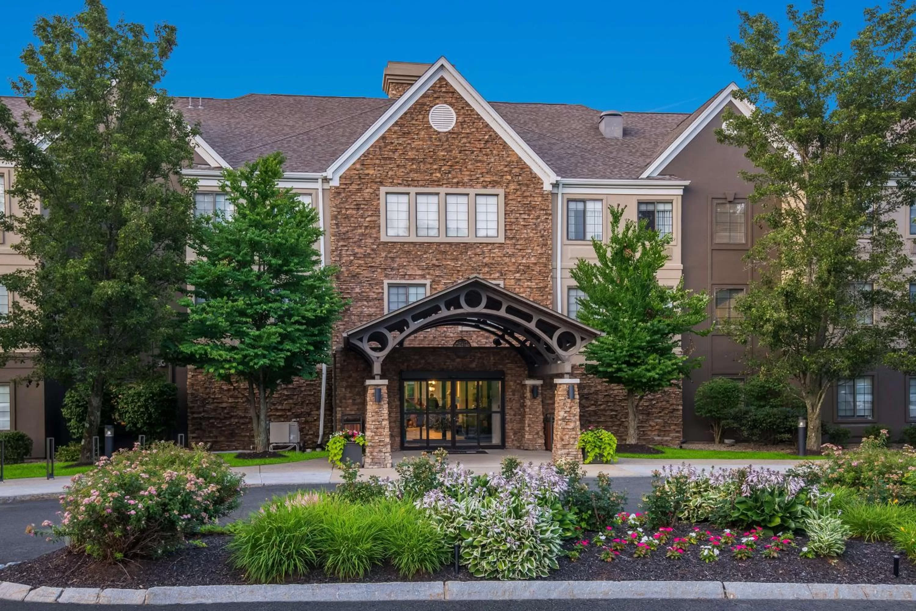 Property building in Sonesta ES Suites Andover Boston