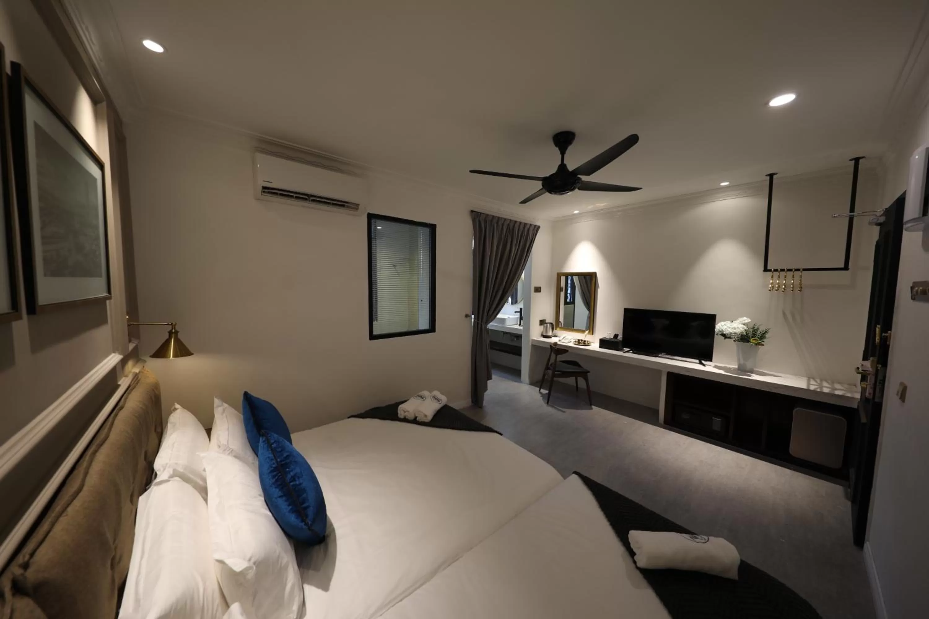 Bed in Manhattan Residence