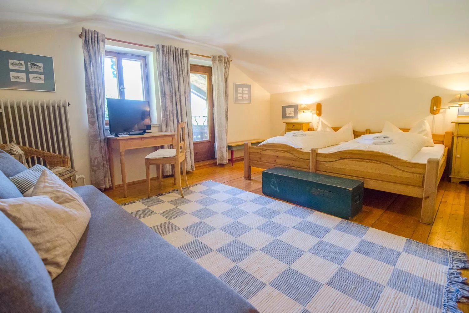 Photo of the whole room, Bed in Berggasthof Butzn Wirt