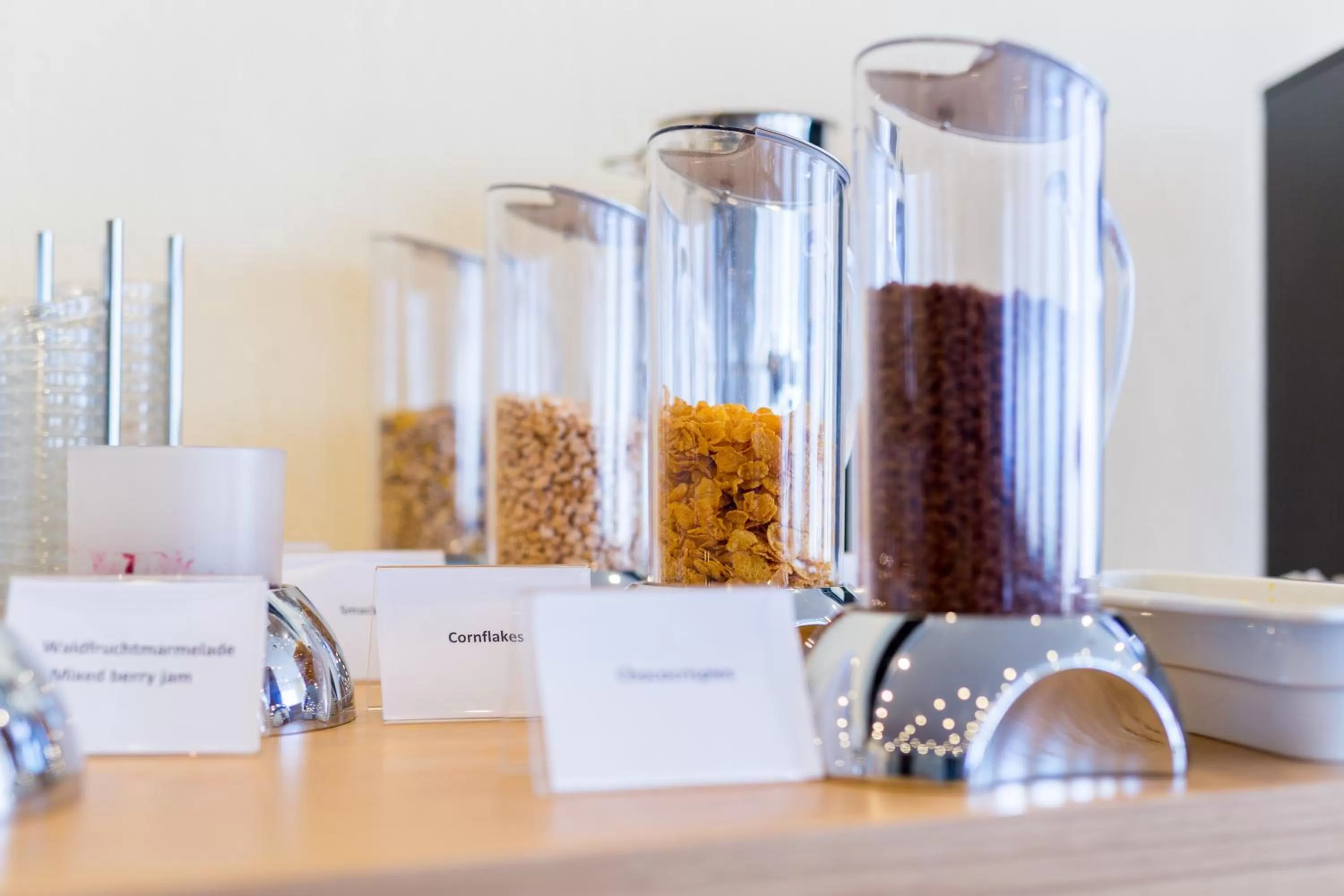 Buffet breakfast in mk hotel remscheid