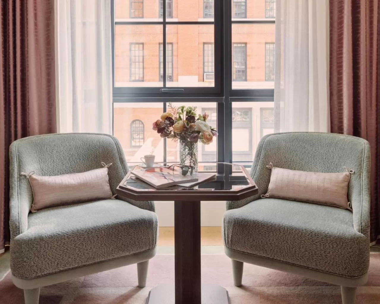 Seating area in Fouquet's New York