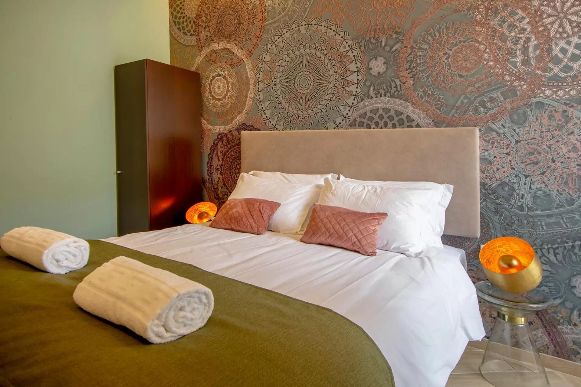 Bed in Guest House Jacarandá Faro