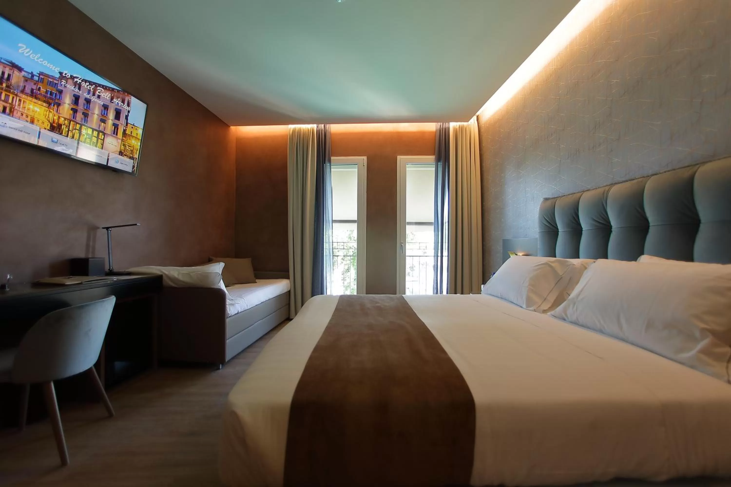 Photo of the whole room, Bed in Hotel Bell'arrivo by Dori