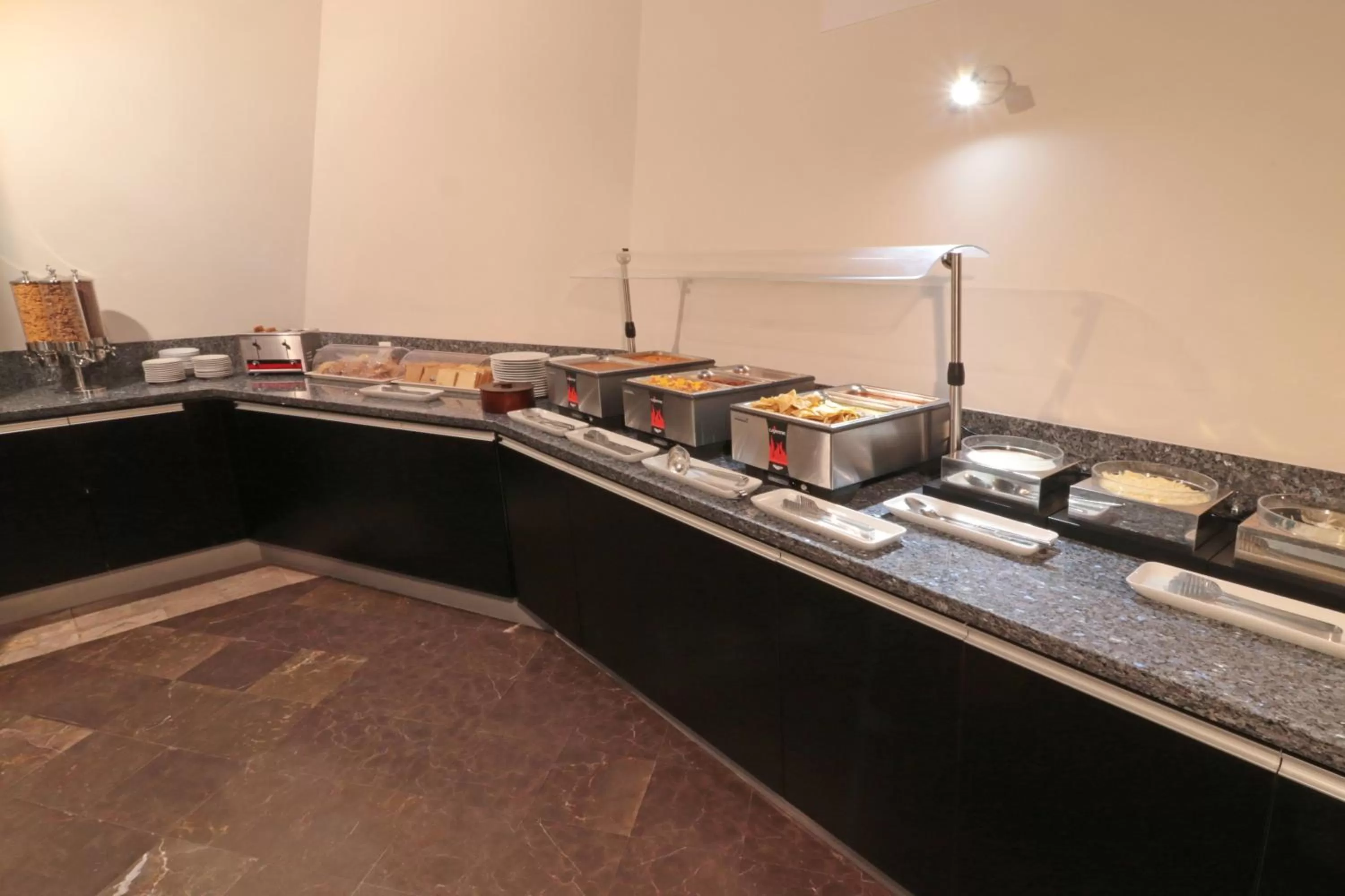 Breakfast in Holiday Inn Express San Luis Potosí by IHG