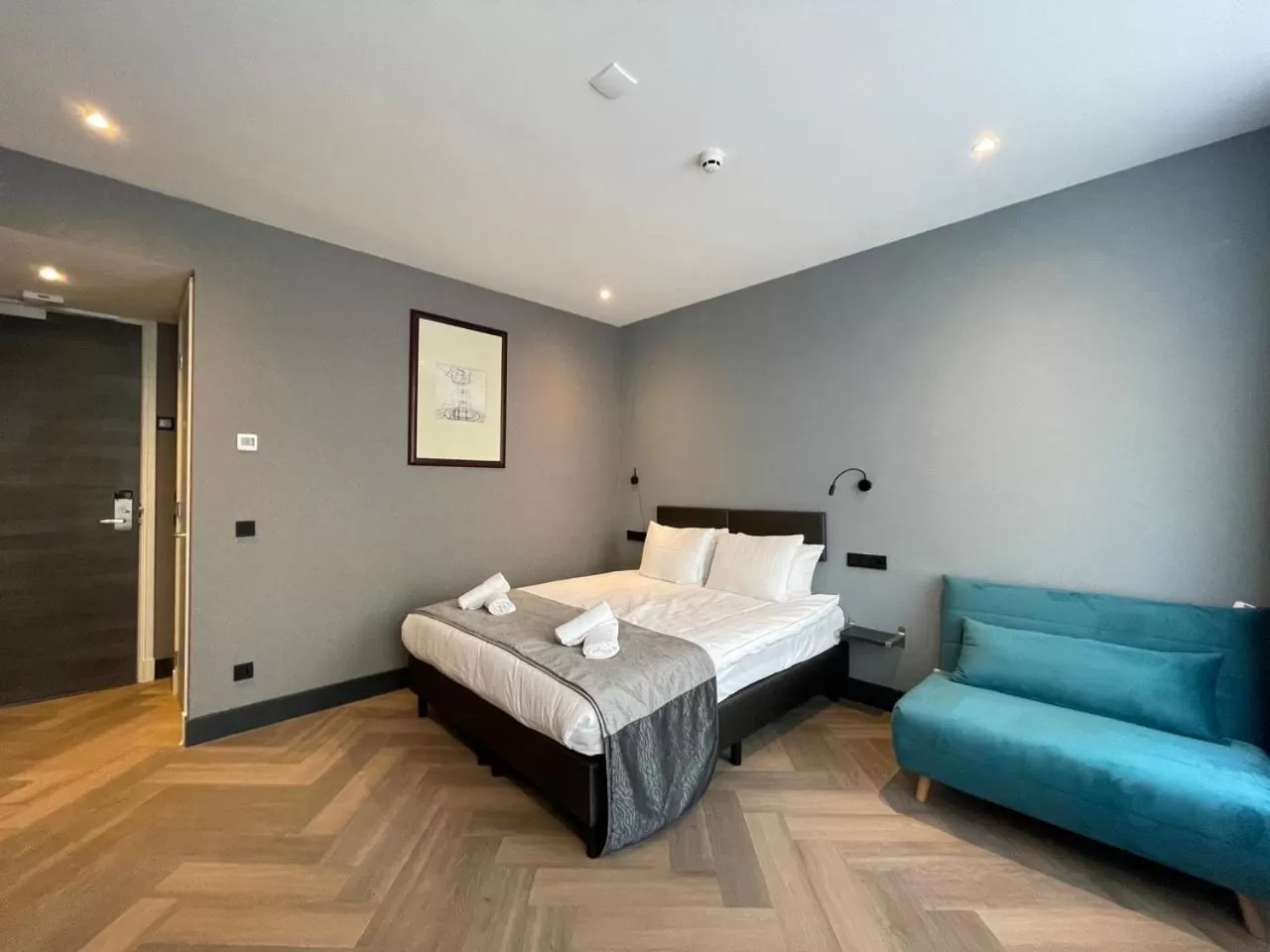 Bed in H3 Hotel Rotterdam City Center