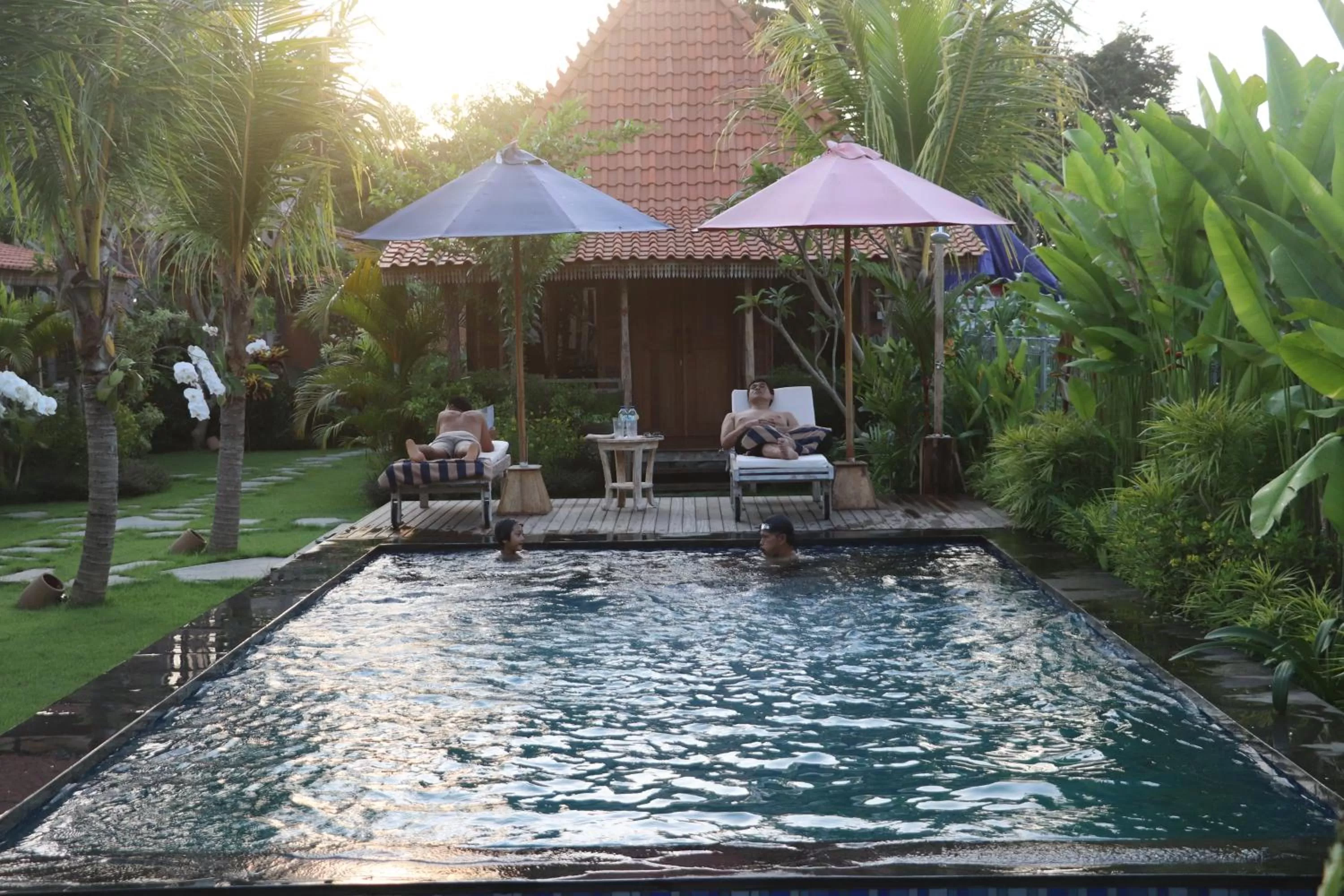 Swimming pool in Nauna Villa Ubud