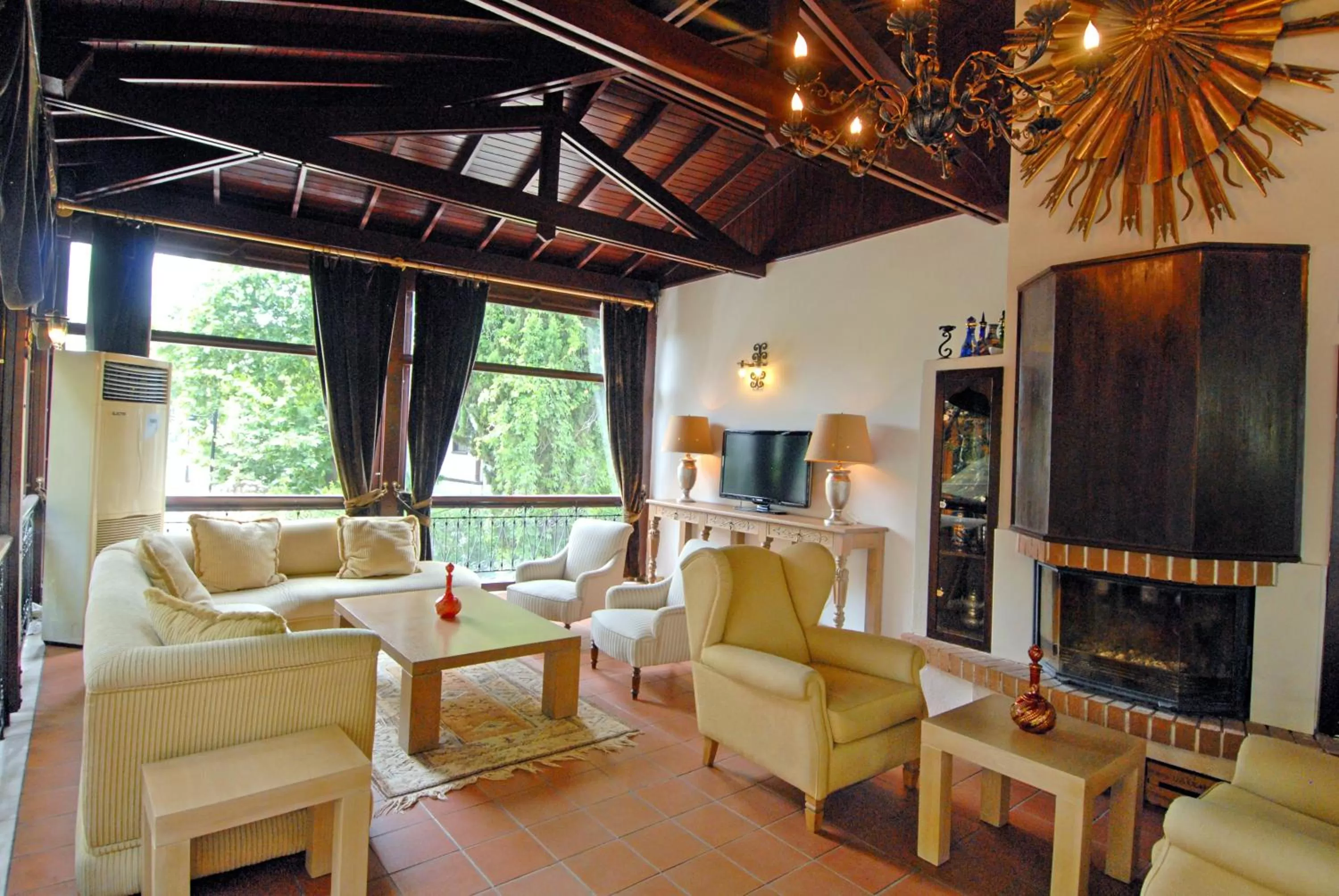 Lounge or bar in Aspen Hotel Kaleiçi