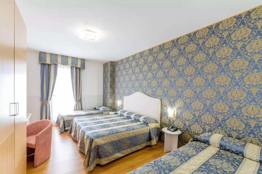 Deluxe Family Room in LAERTE PALACE HOTEL