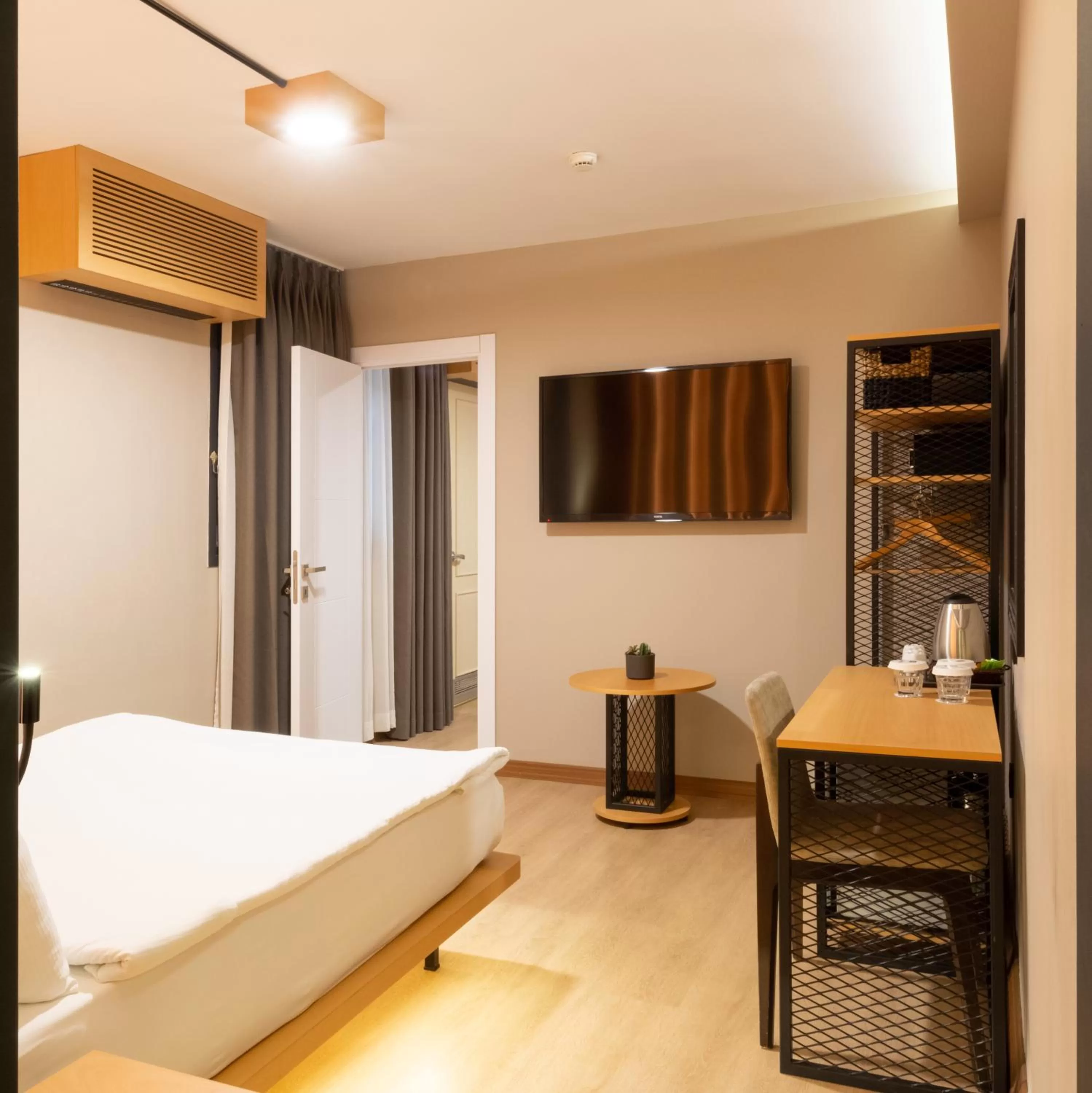 Bed in Antik Hotel Istanbul