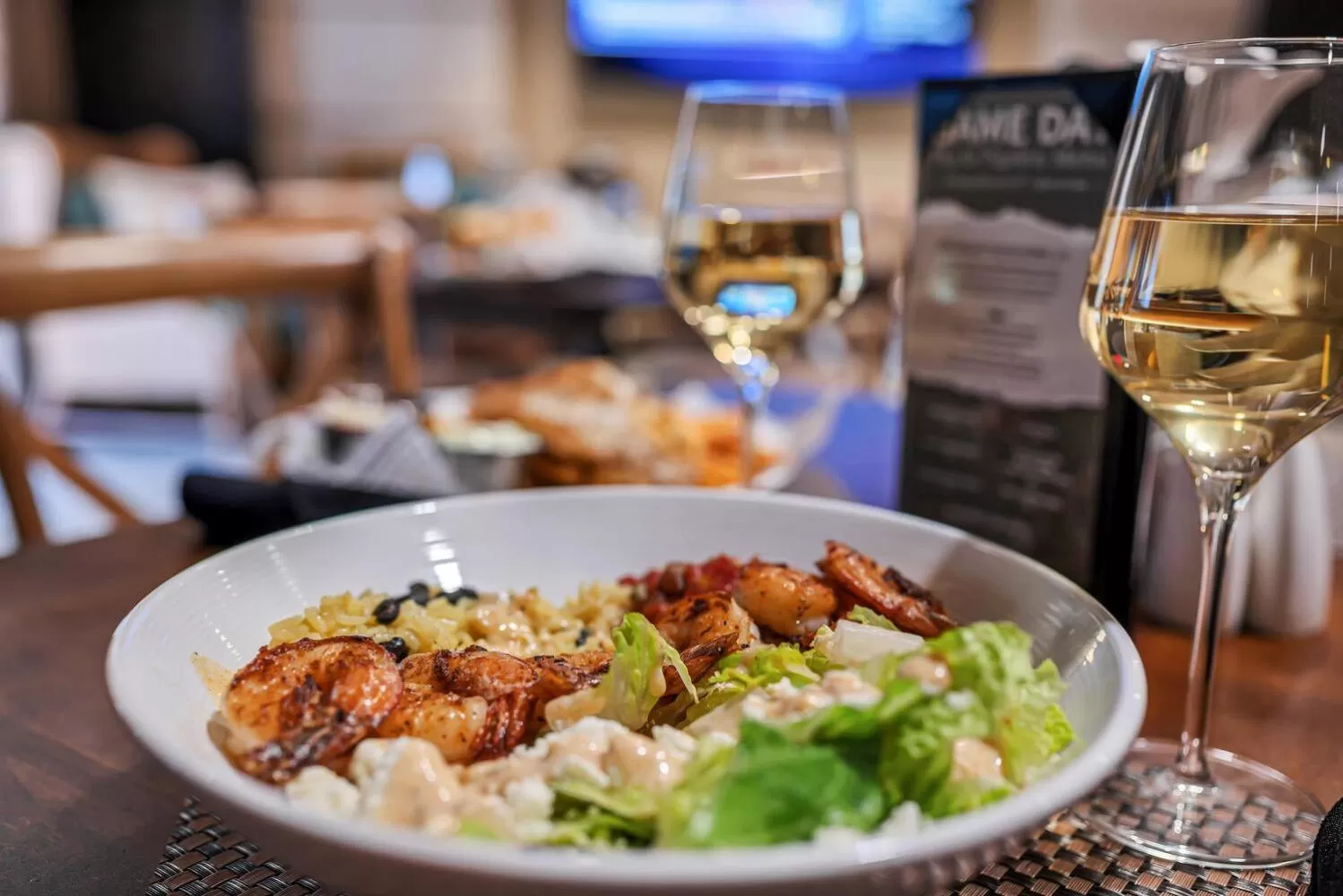 Food and drinks in Bayfront Inn 5th Avenue