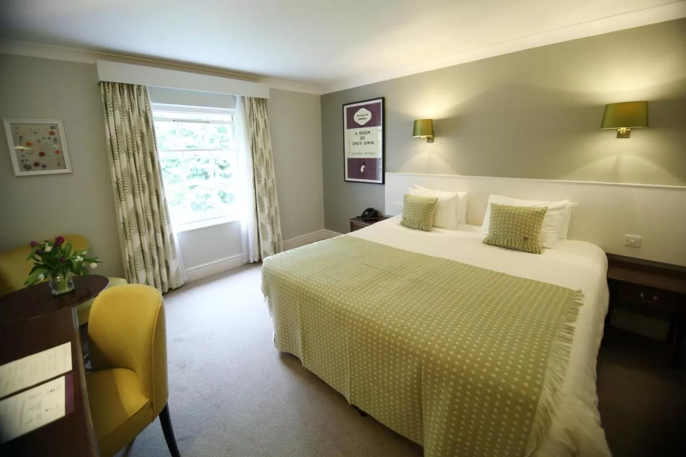 Bed in Mercure Gloucester Bowden Hall Hotel