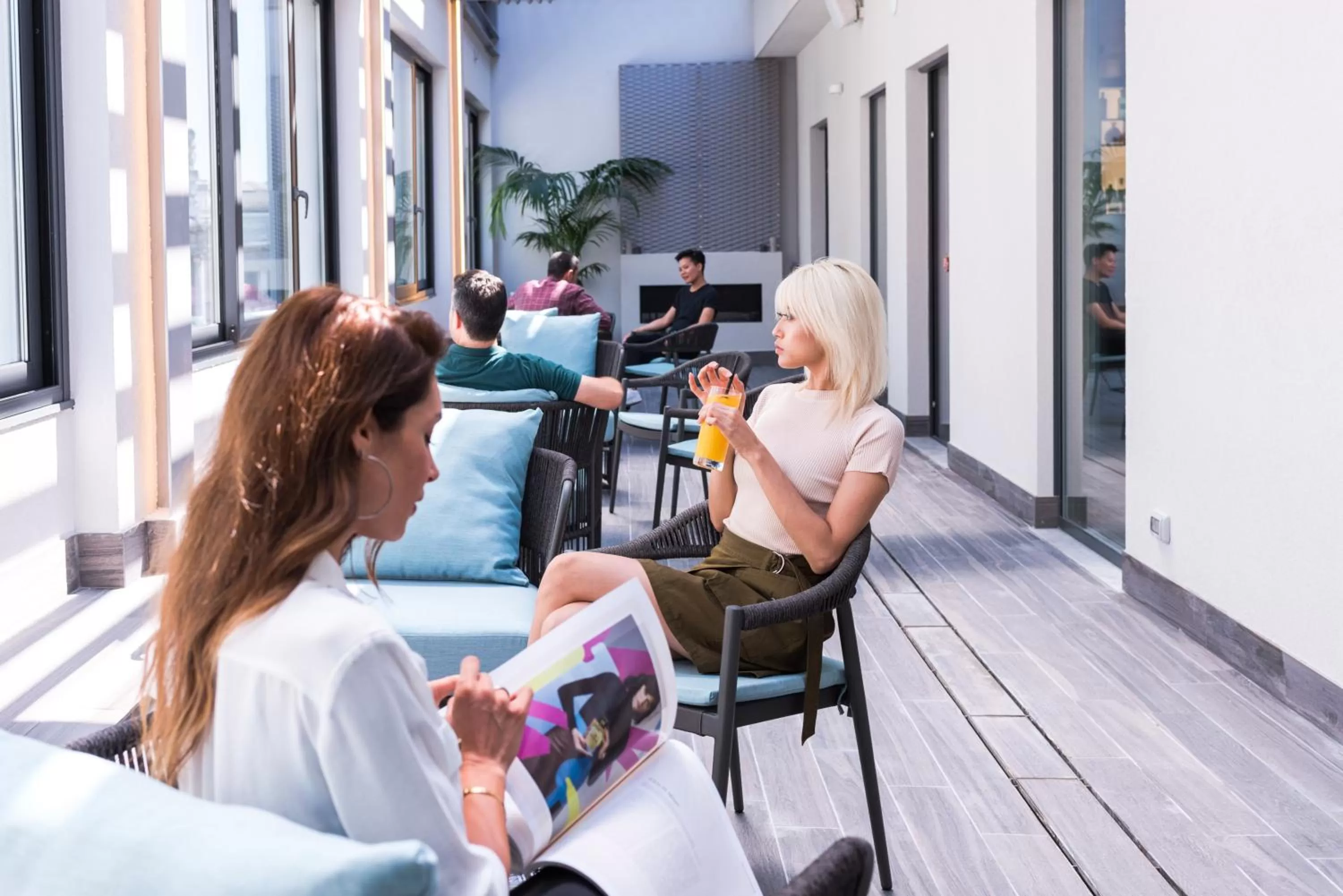 Day in iQ Hotel Milano