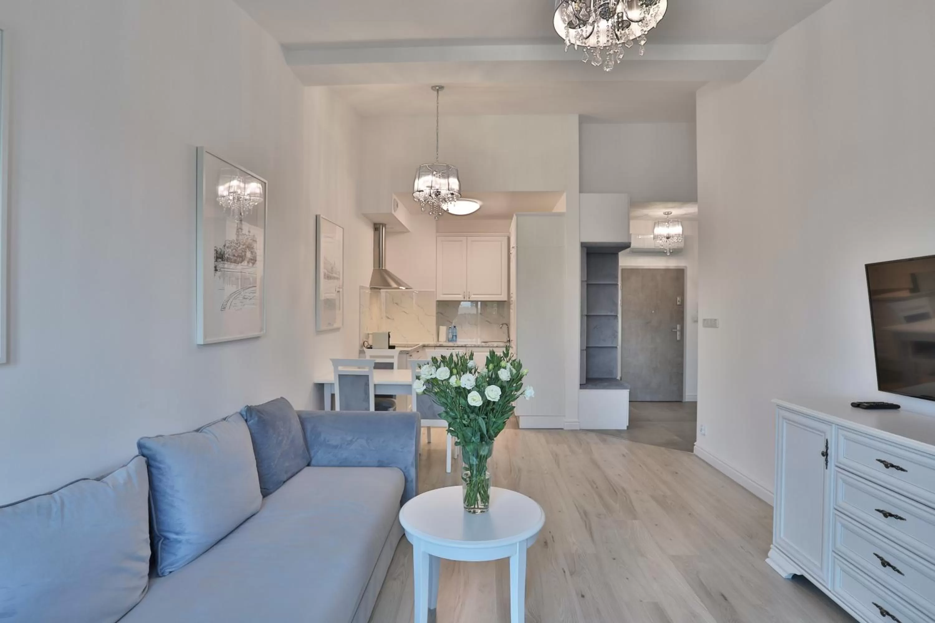 TV and multimedia in RAJSKA 3 by PI Apartments