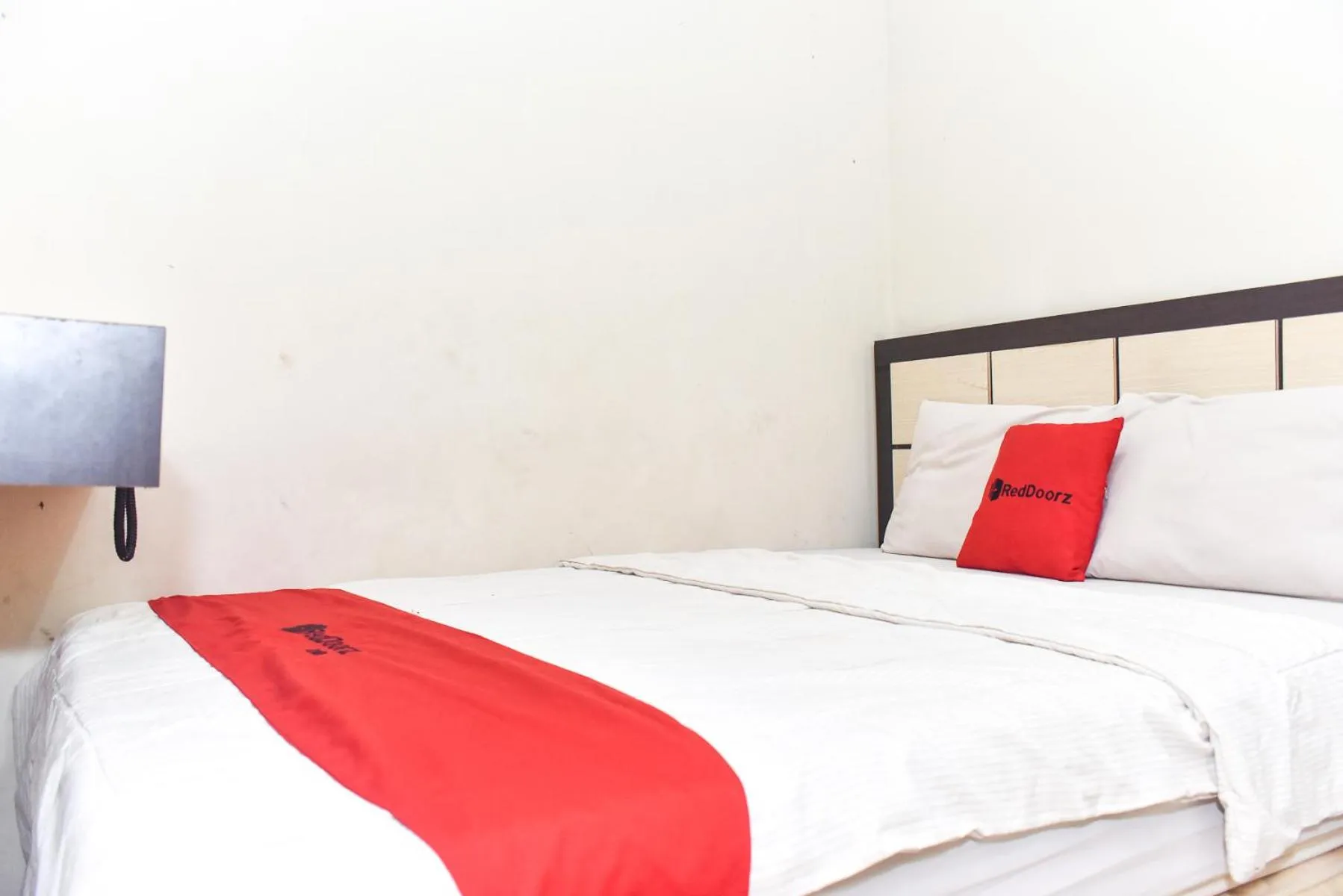 Double Room in RedDoorz near Universitas Muhammadiyah Makassar