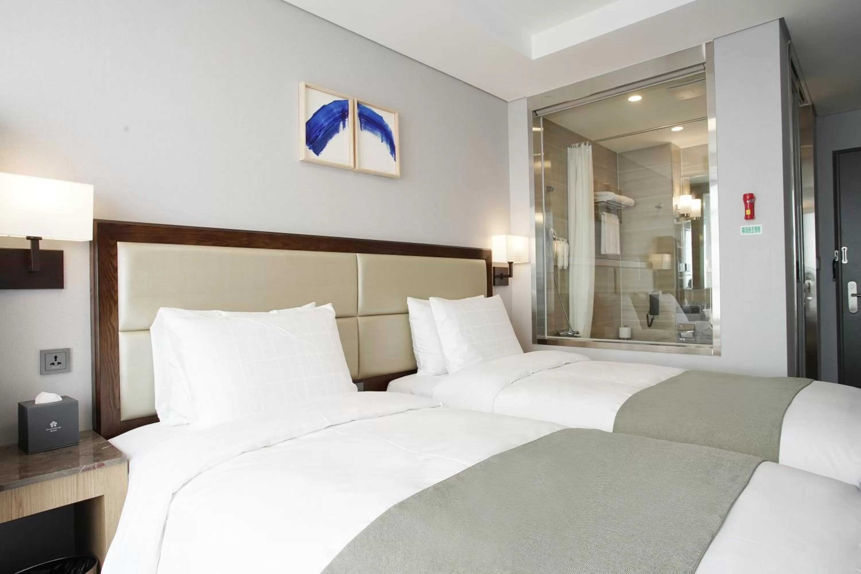 Bed in Stanford Hotel Busan