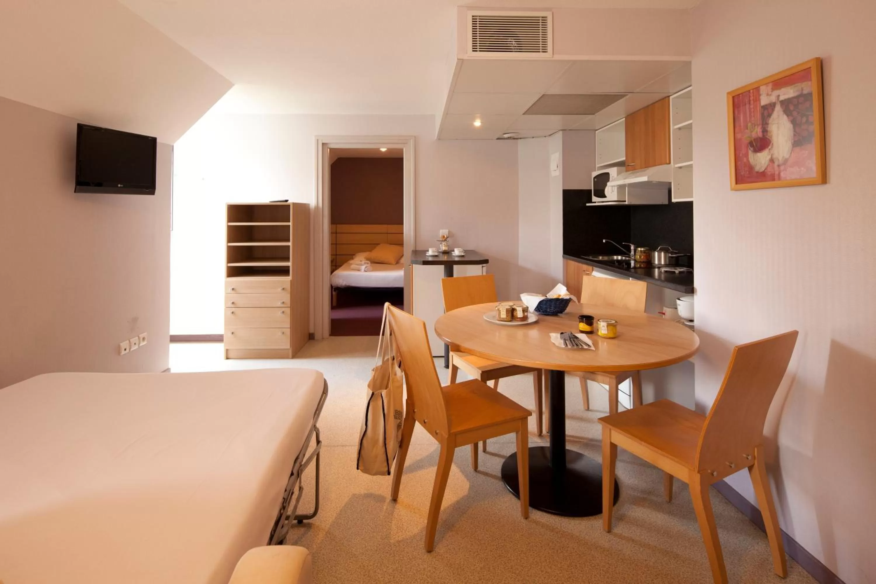 Kitchen or kitchenette in Villa Mariale by Popinns