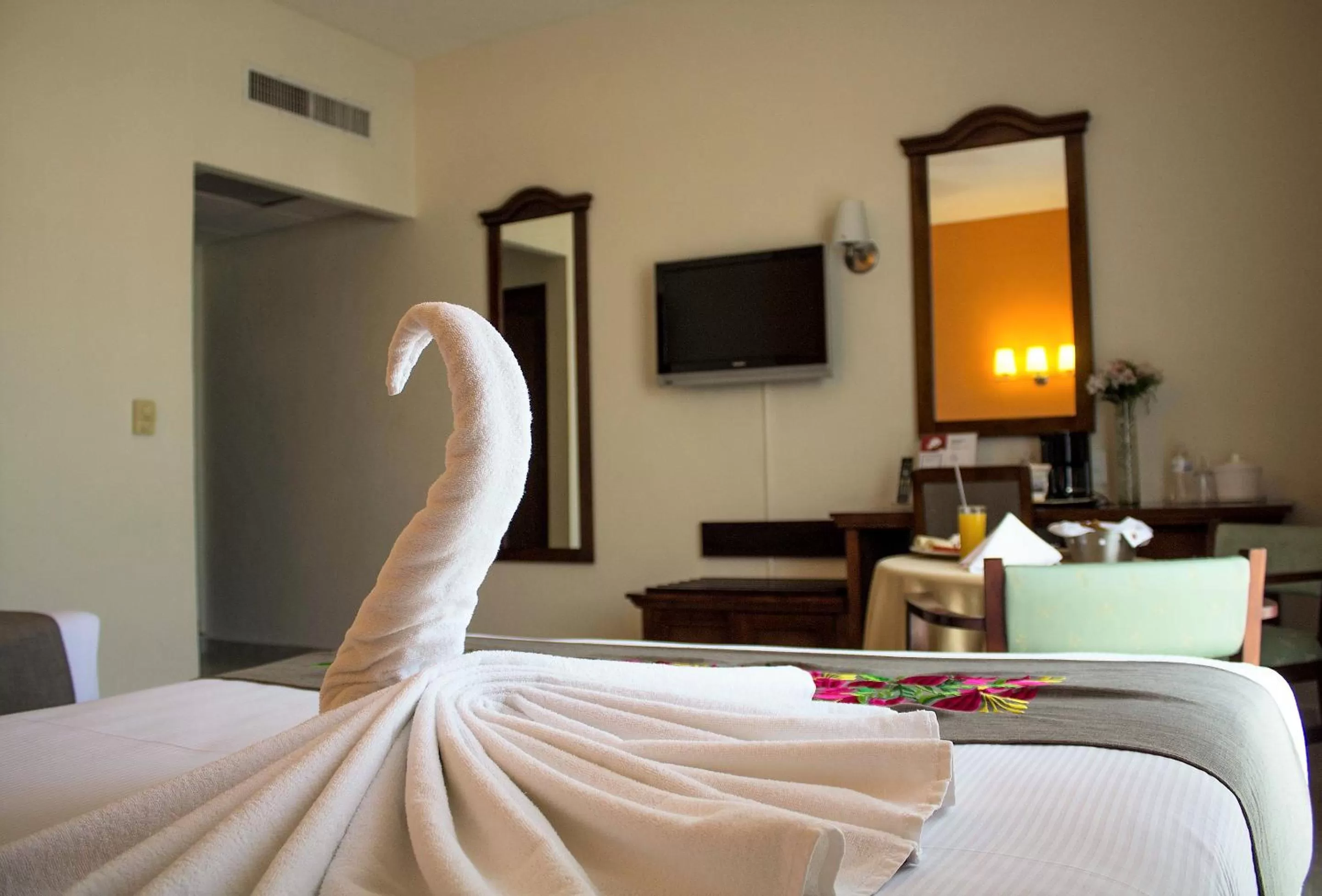 Decorative detail, Bed in Hotel Plaza Campeche