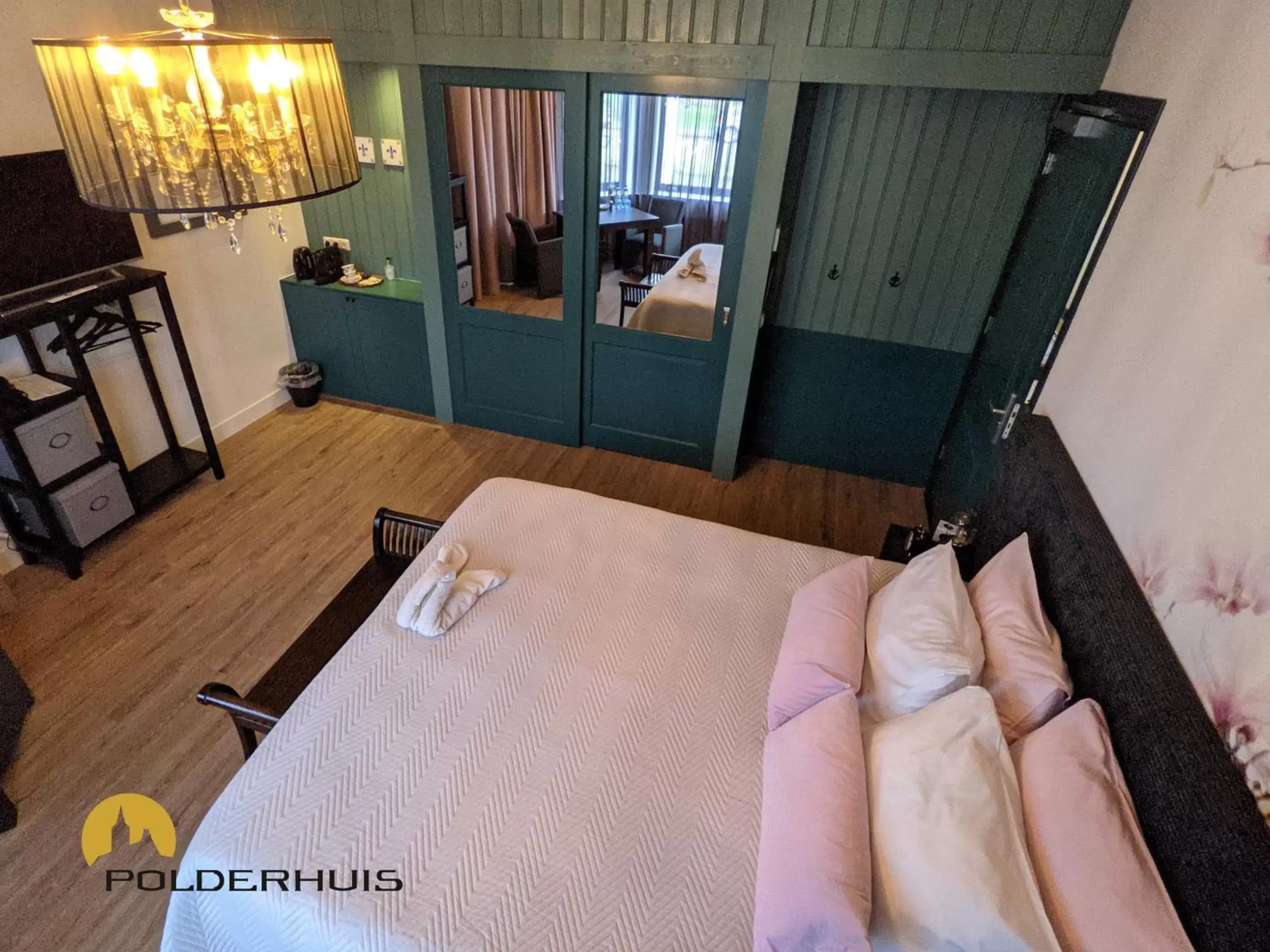 Double or Twin Room - Disability Access in Polderhuis Bed & Breakfast Double or Twin Room - Disability Access in Polderhuis Bed & Breakfast