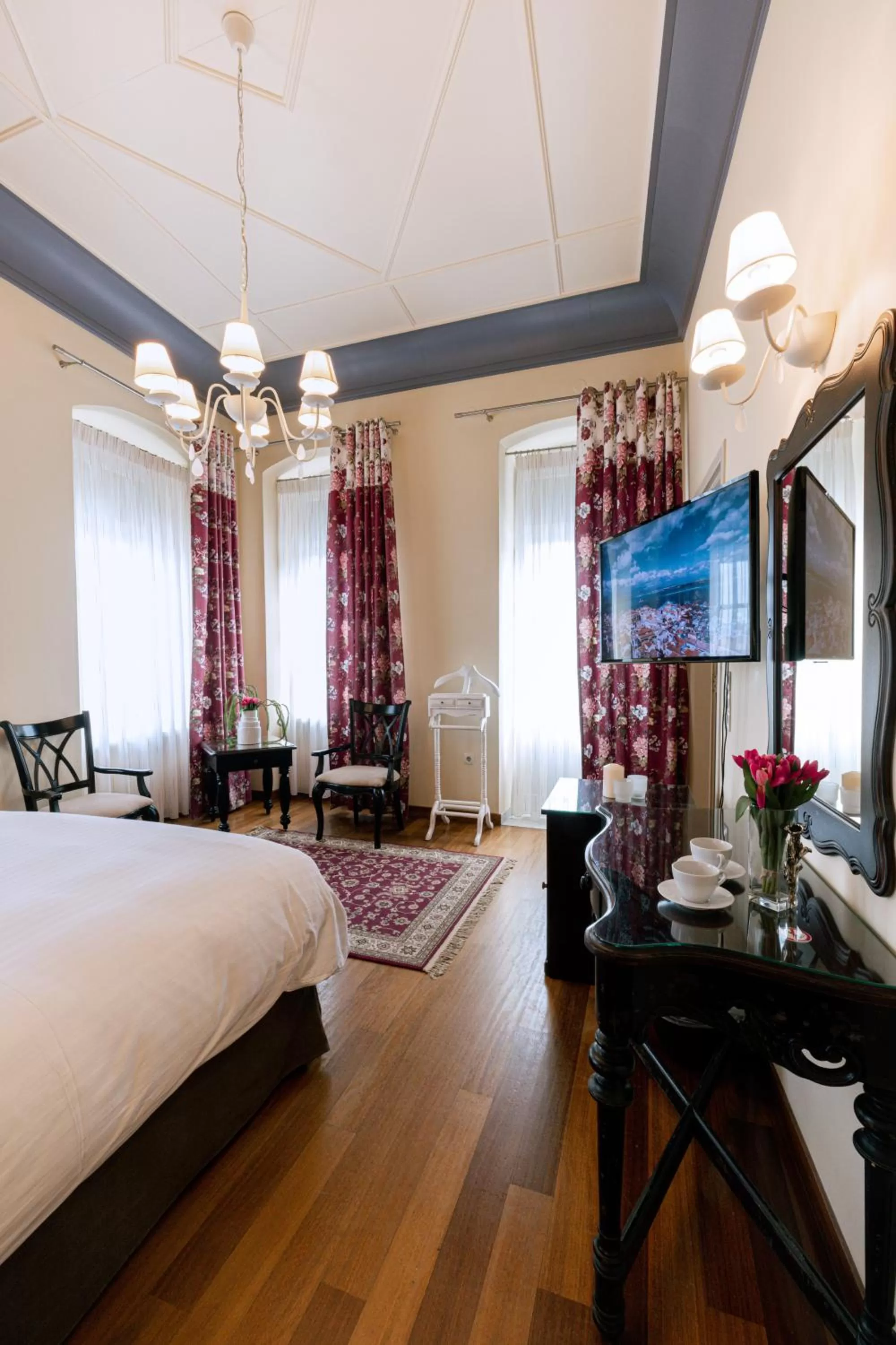 Photo of the whole room, Bed in Kastello Hotel