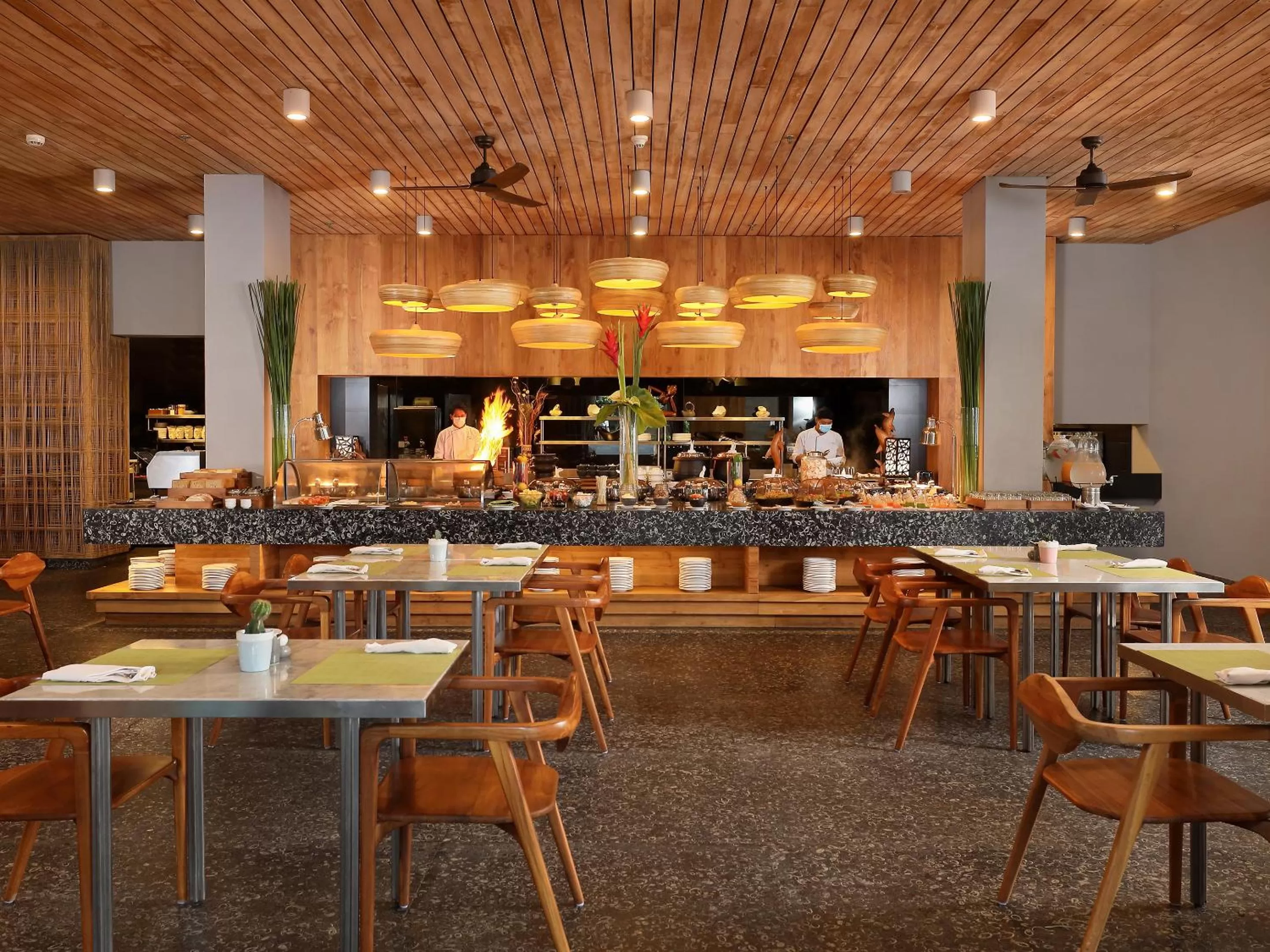 Restaurant/places to eat in Maya Sanur Resort & Spa