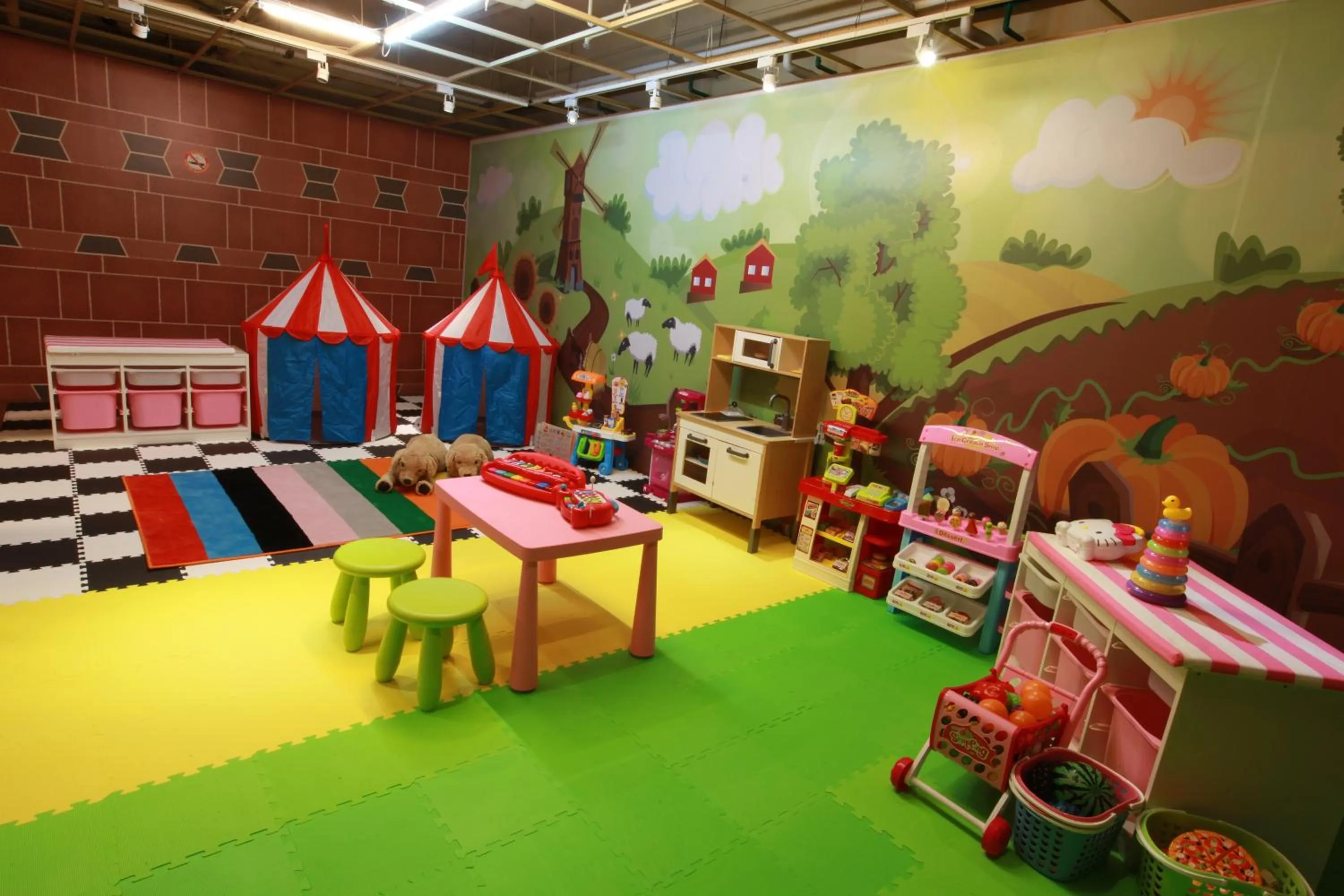 Children play ground in LIDO FORESTRY SPA RESORT