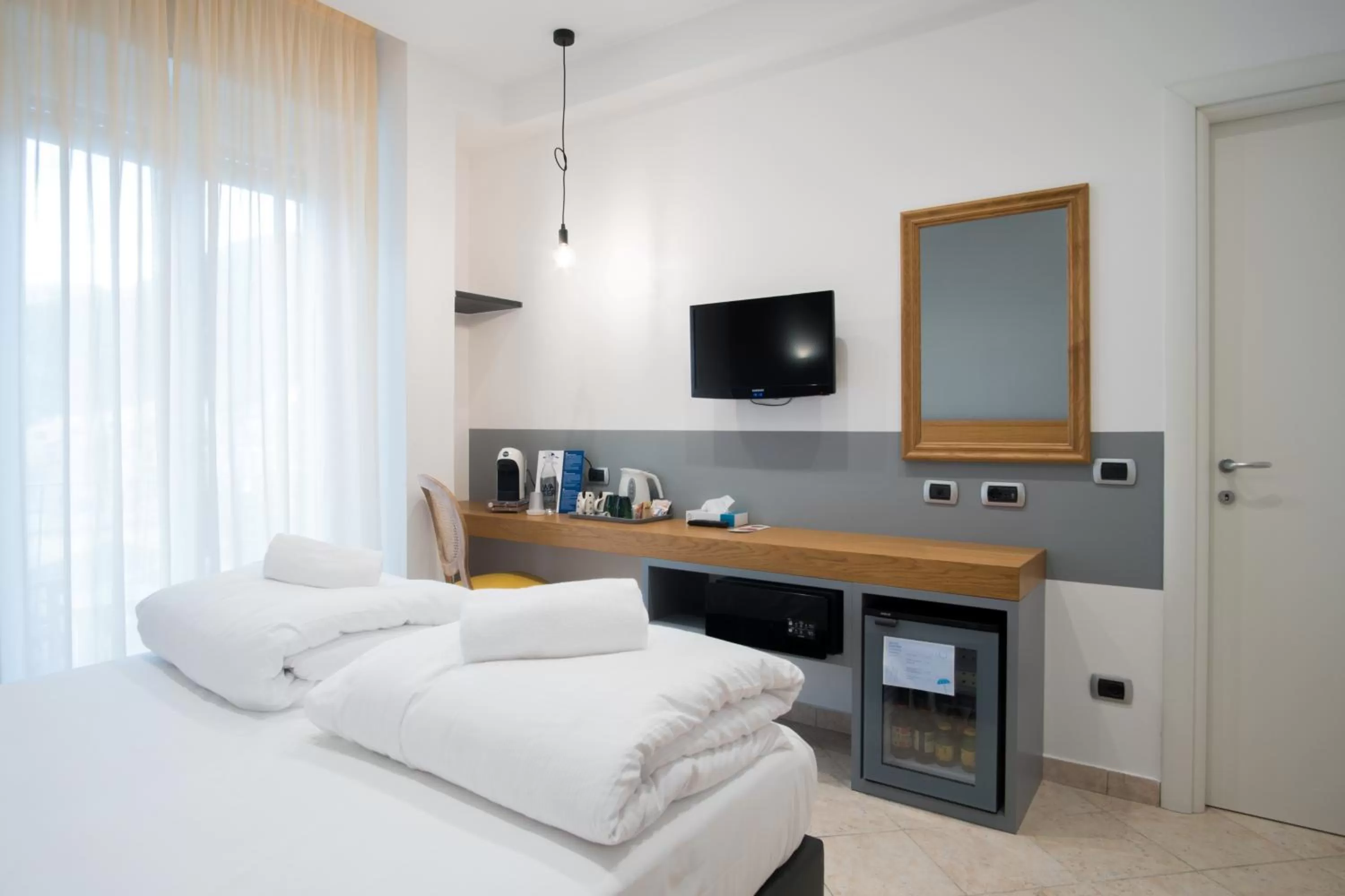 TV and multimedia, Bed in Hotel Garden