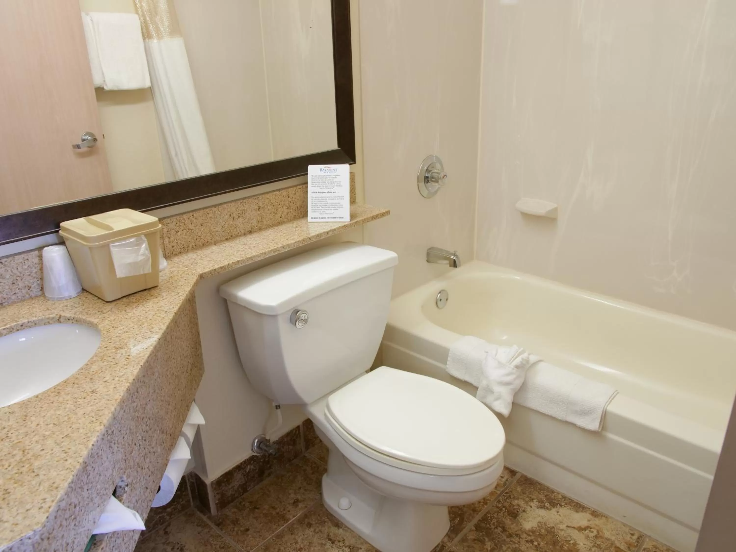 Baymont by Wyndham Louisville East