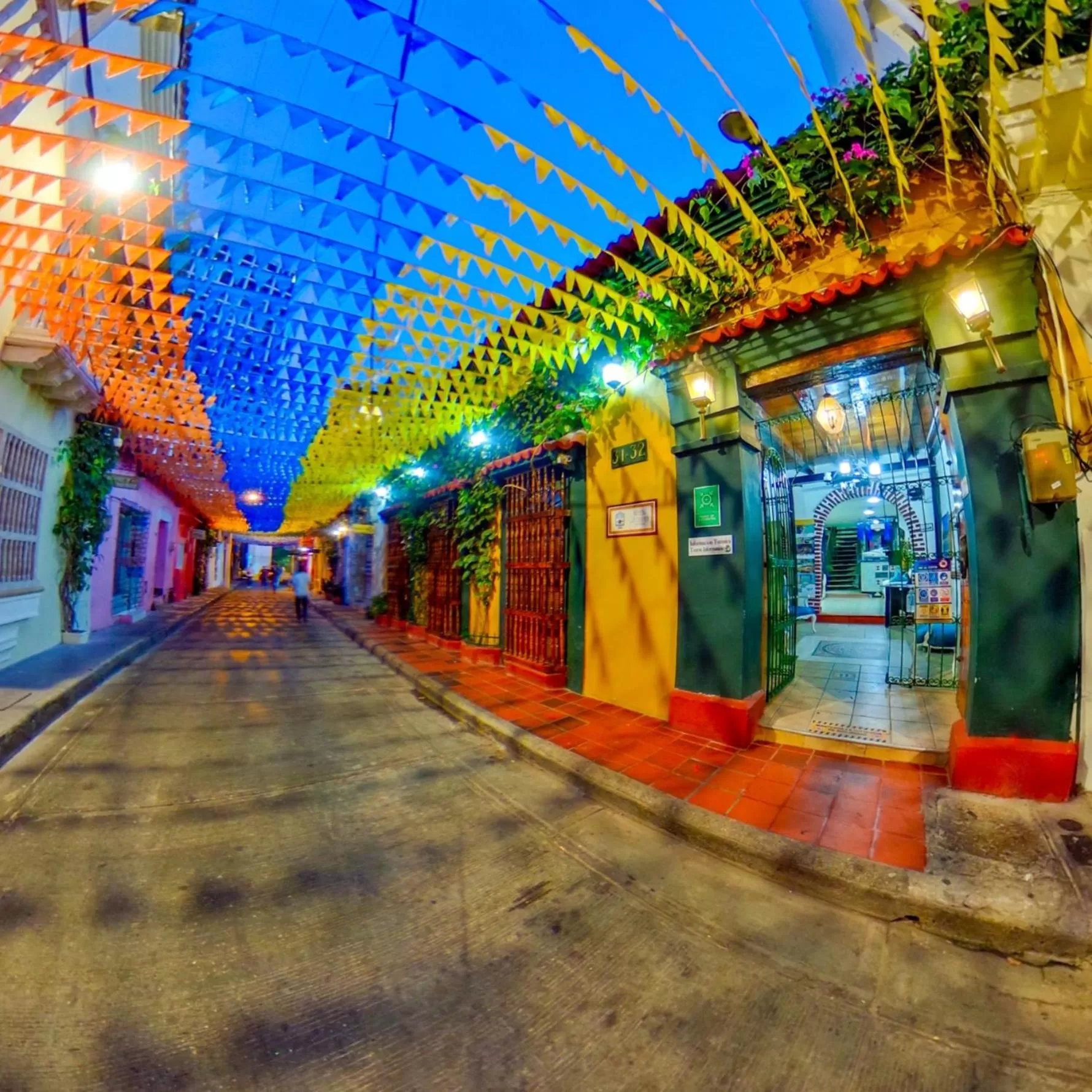 Facade/entrance in Hotel La Casona de Getsemani