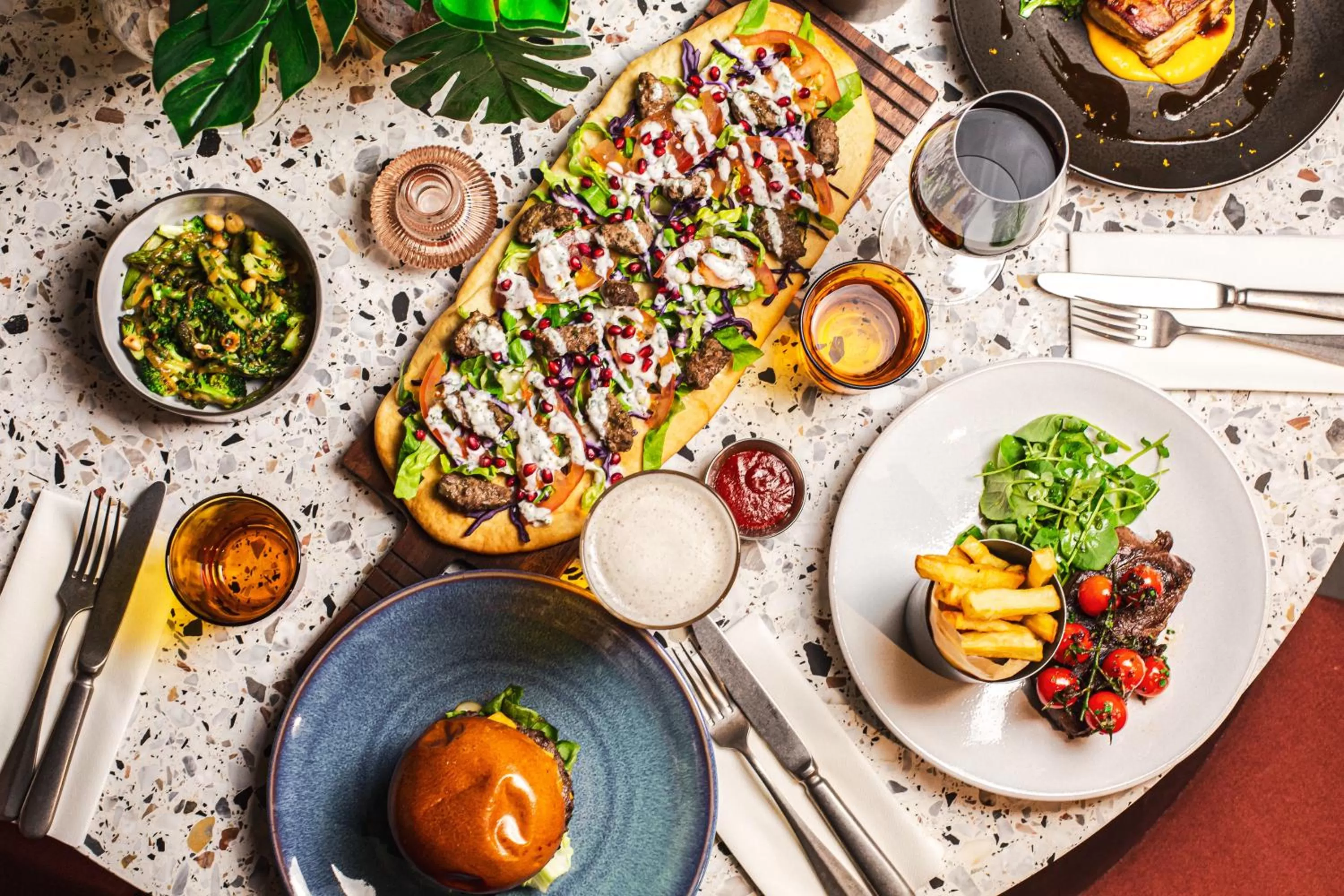 Food and drinks in YOTEL Manchester Deansgate