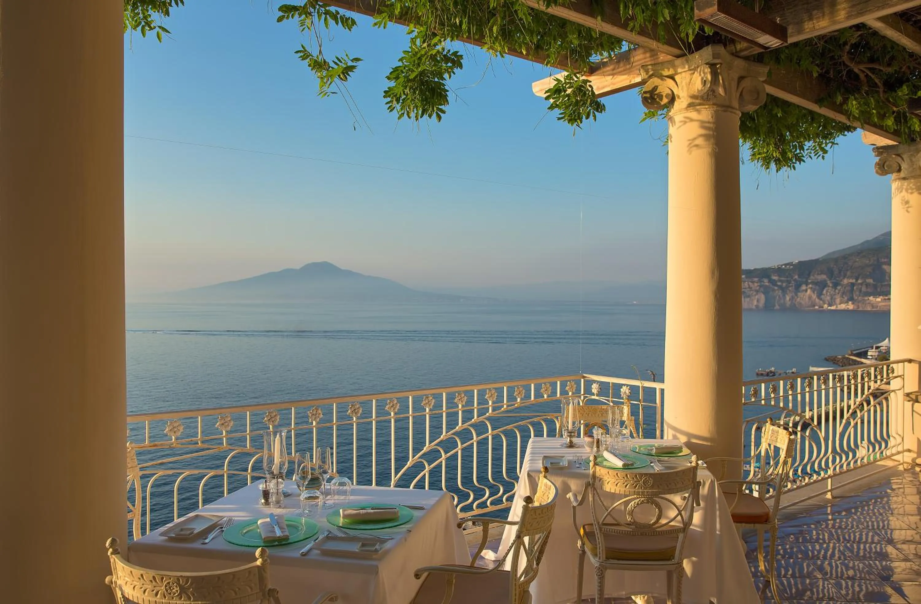 Restaurant/places to eat in Bellevue Syrene