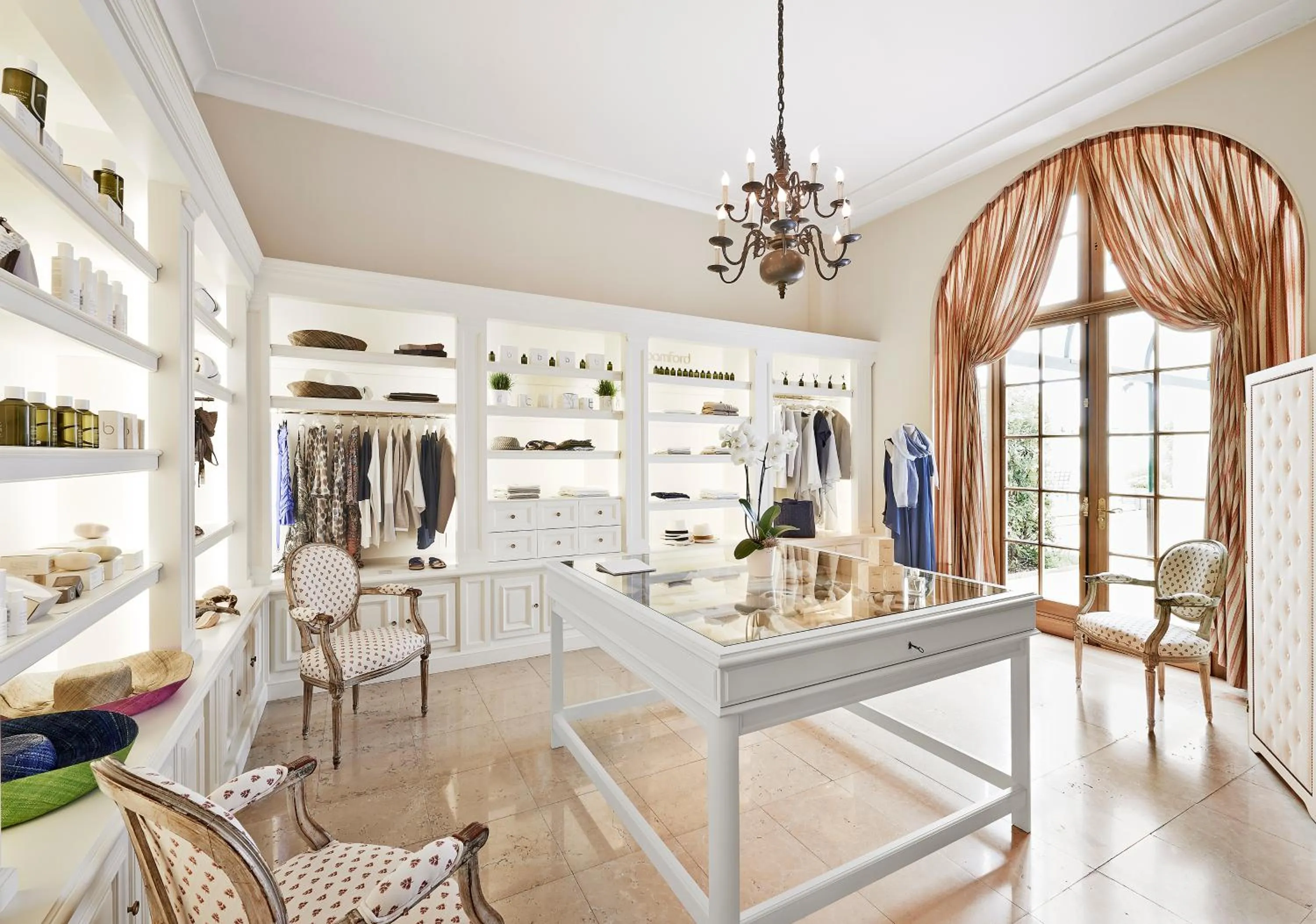 On-site shops in Château Saint-Martin & Spa, Oetker Hotels