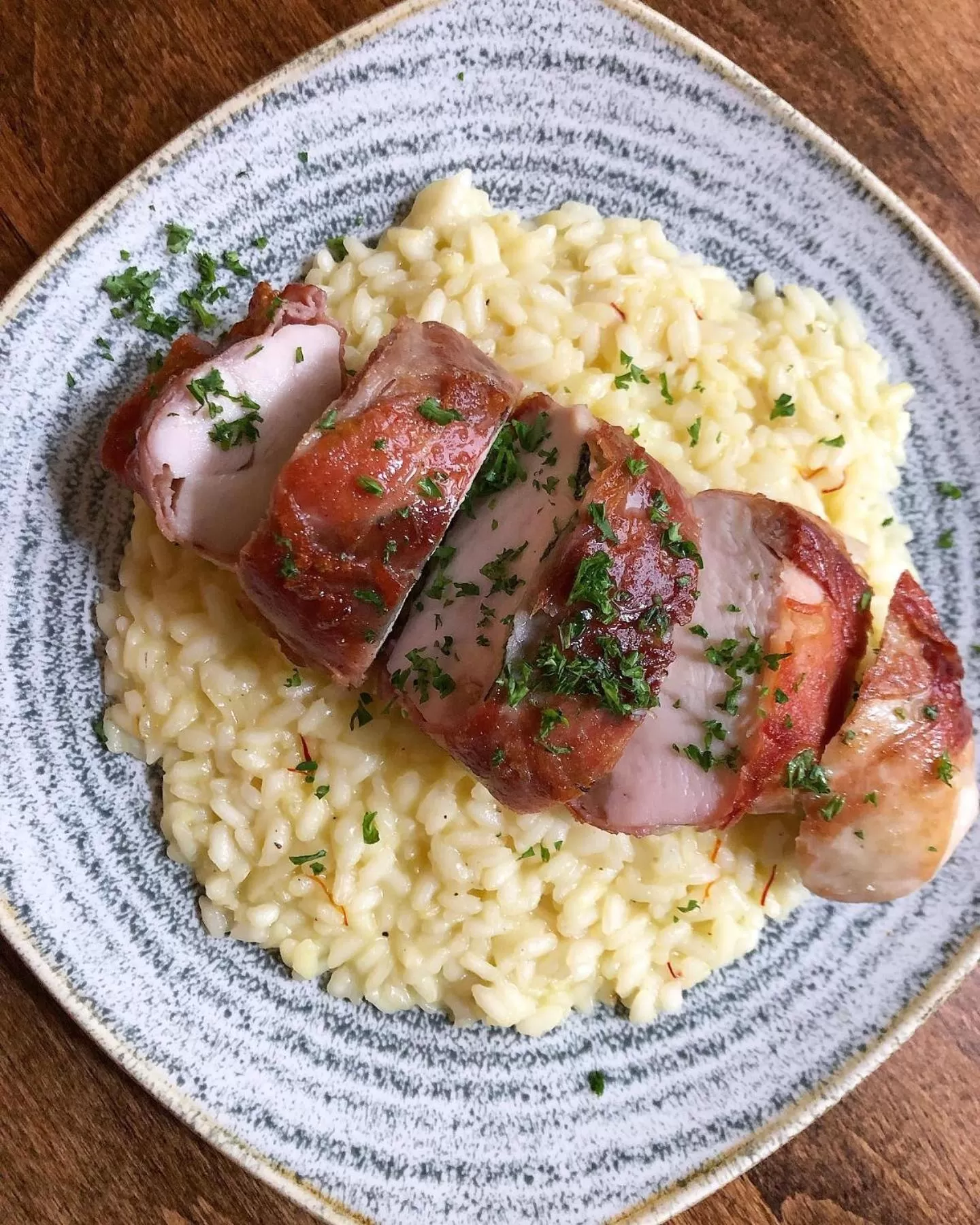 Food and drinks in The Plume of Feathers