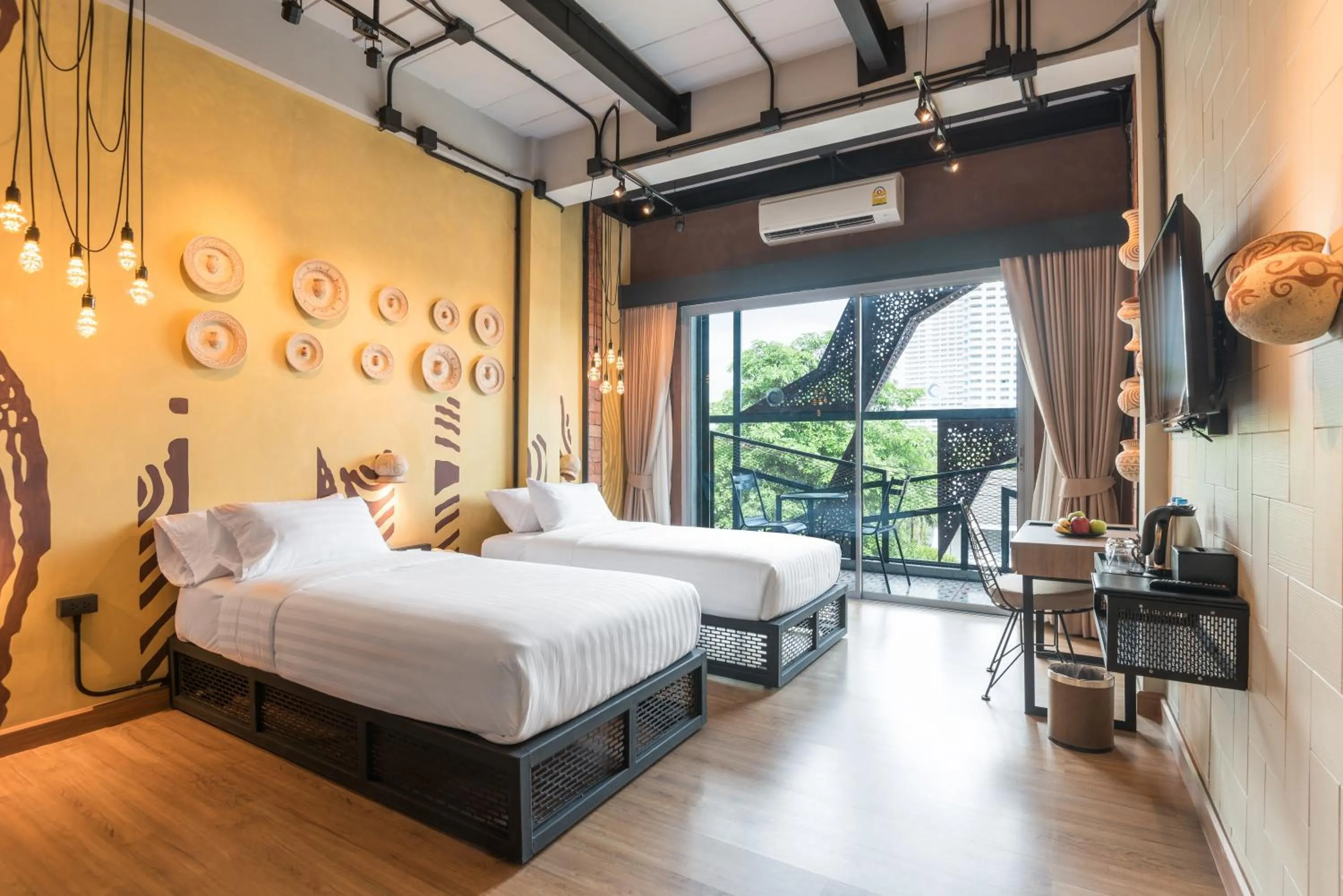 Living room, Bed in Sea Crest by Jomtien