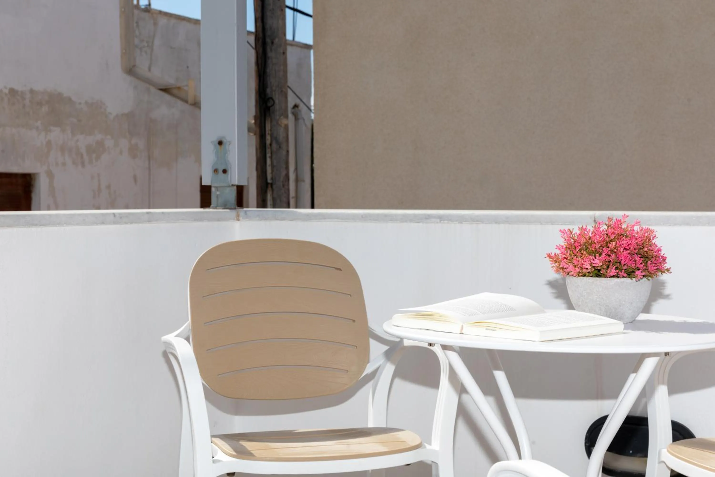 Balcony/Terrace in Depis Place and Apartments