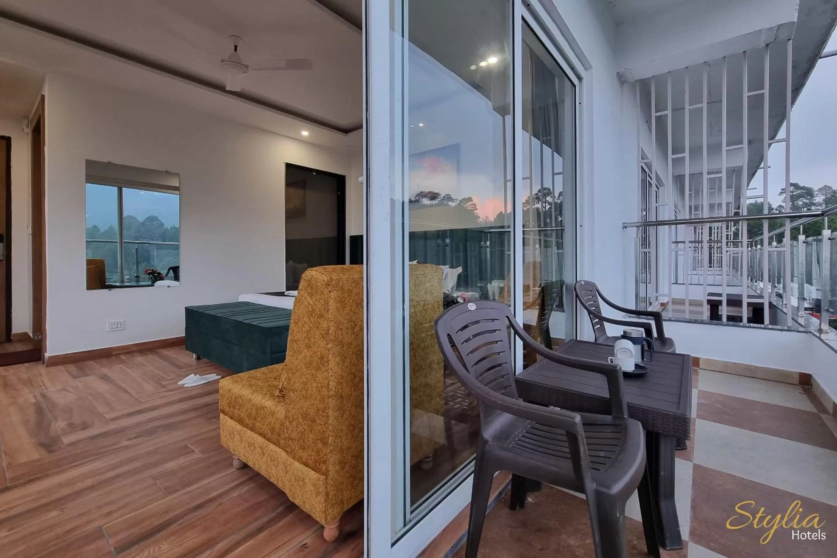 Balcony/Terrace in Moon Glade By Stylia Hotels