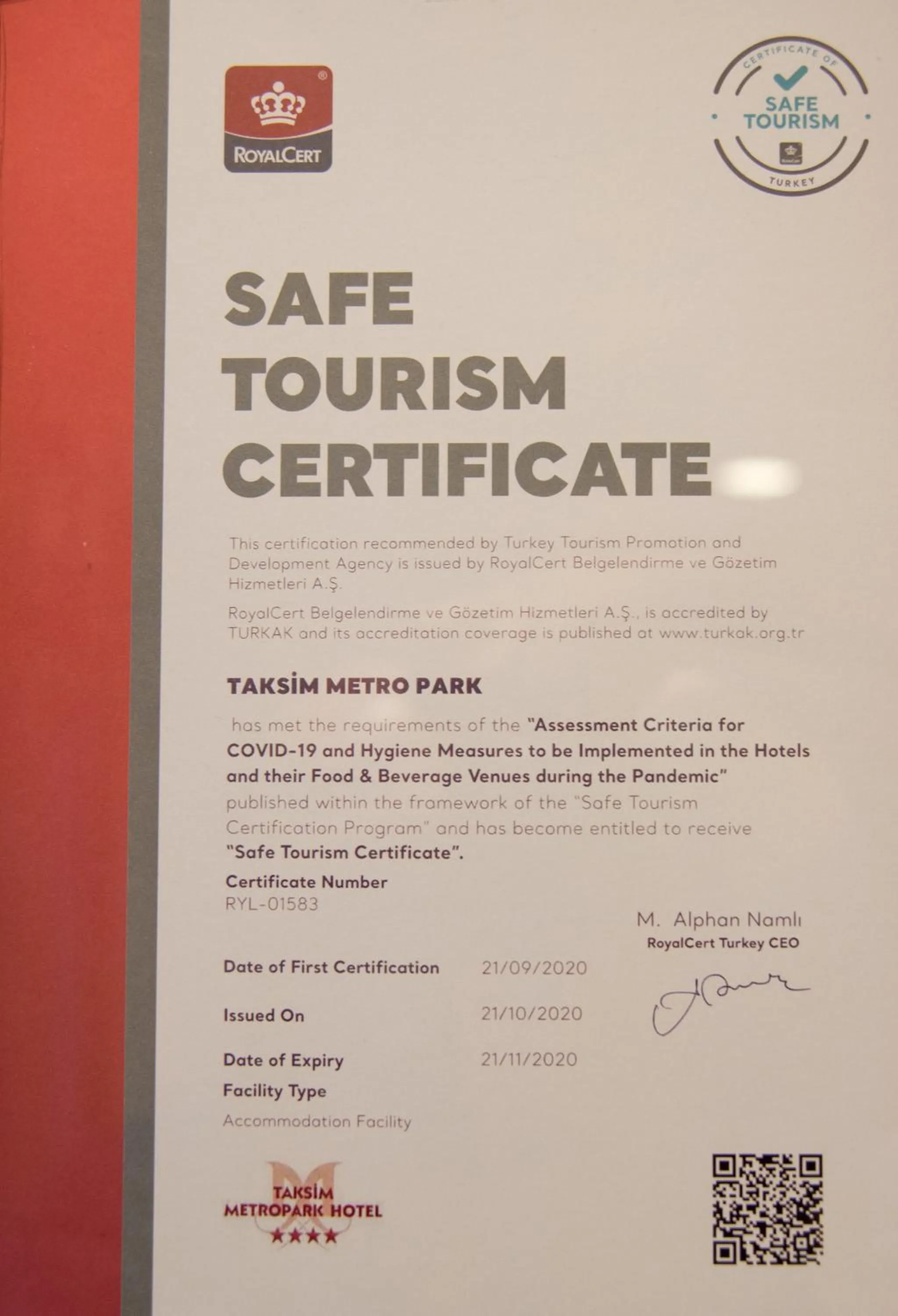 Certificate/Award in Taksim Metropark Hotel