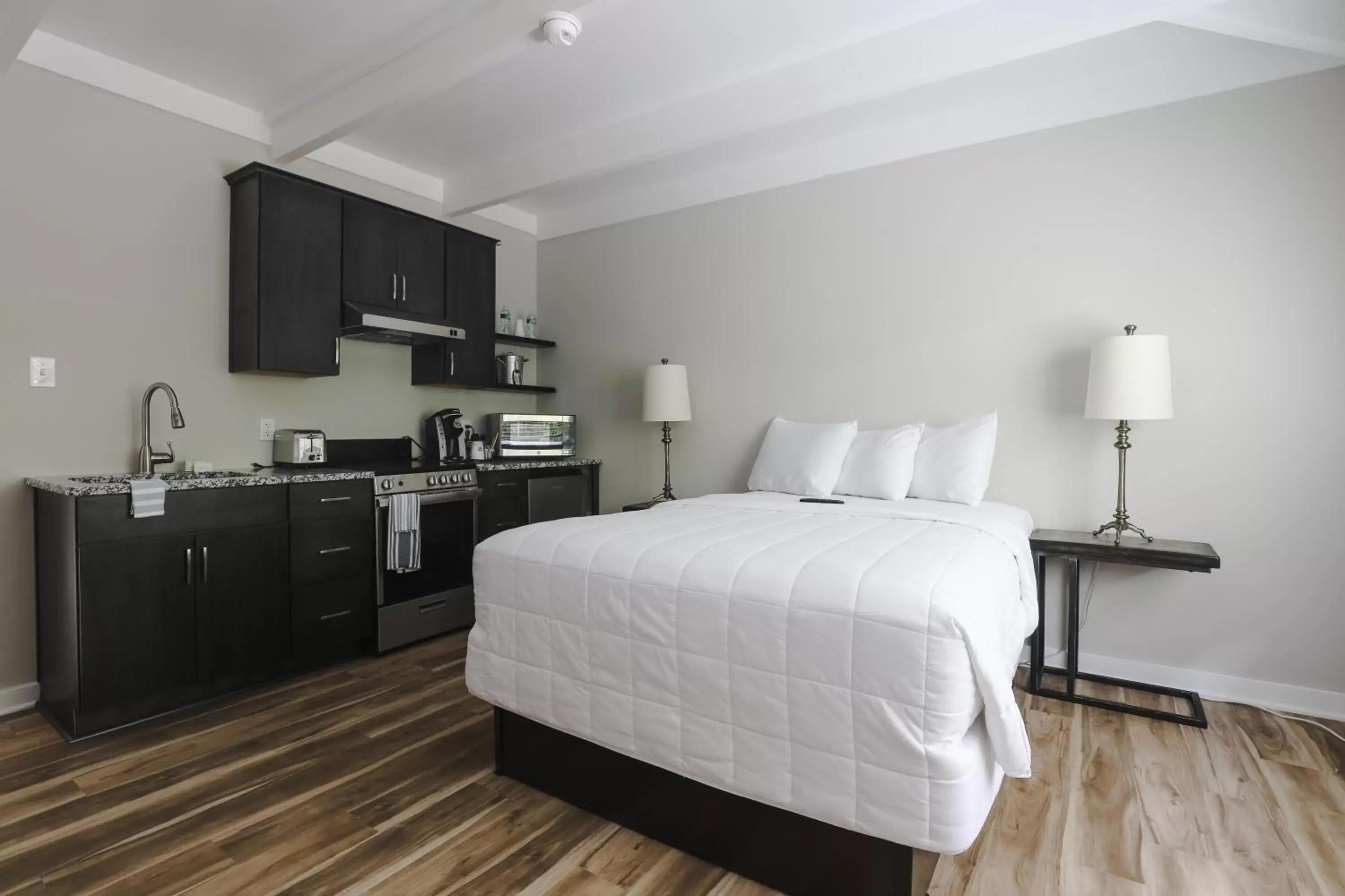 Queen Studio in Allenberry Resort Queen Studio in Allenberry Resort