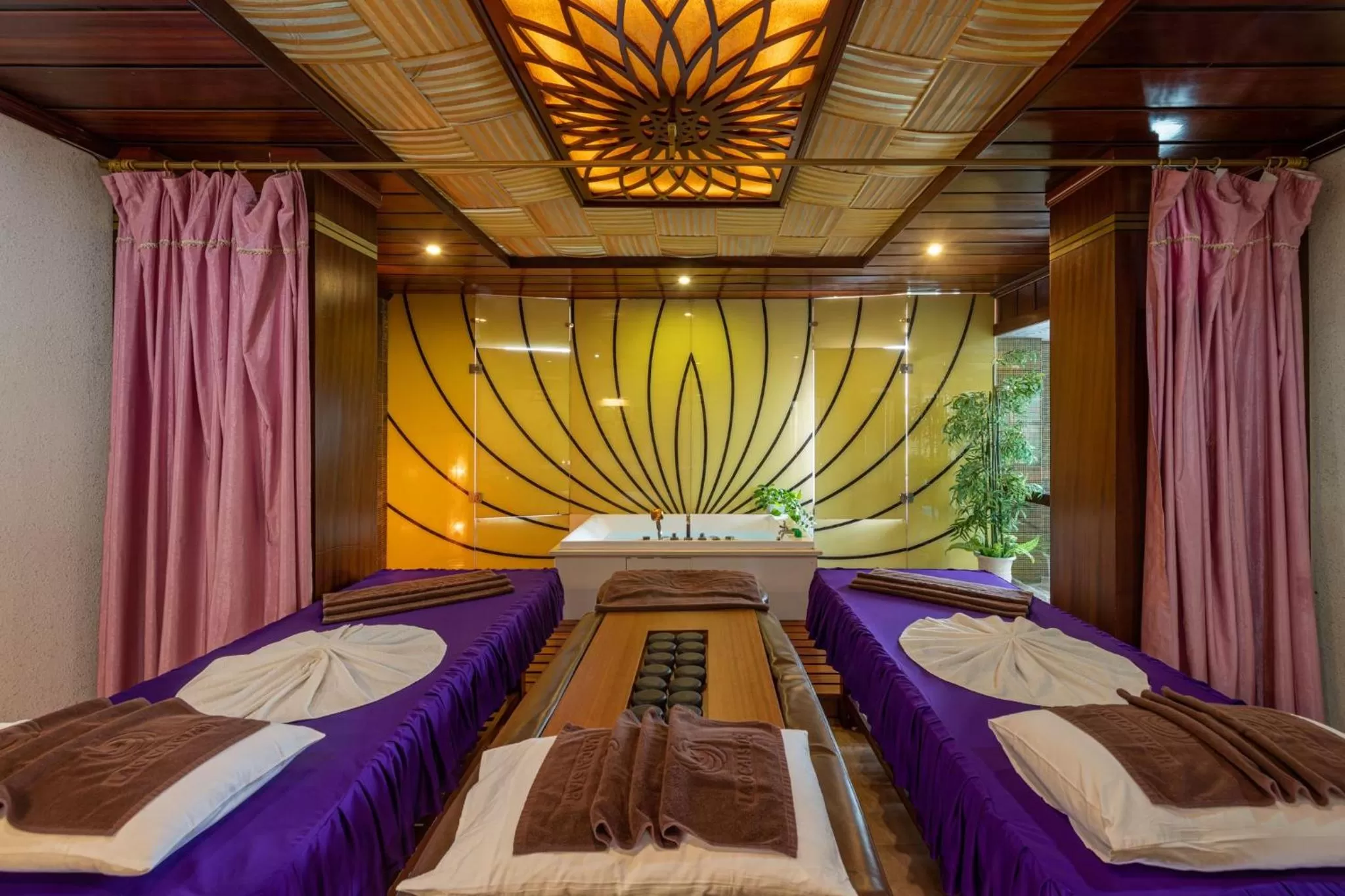 Spa and wellness centre/facilities, Bed in Lao Cai Star Hotel